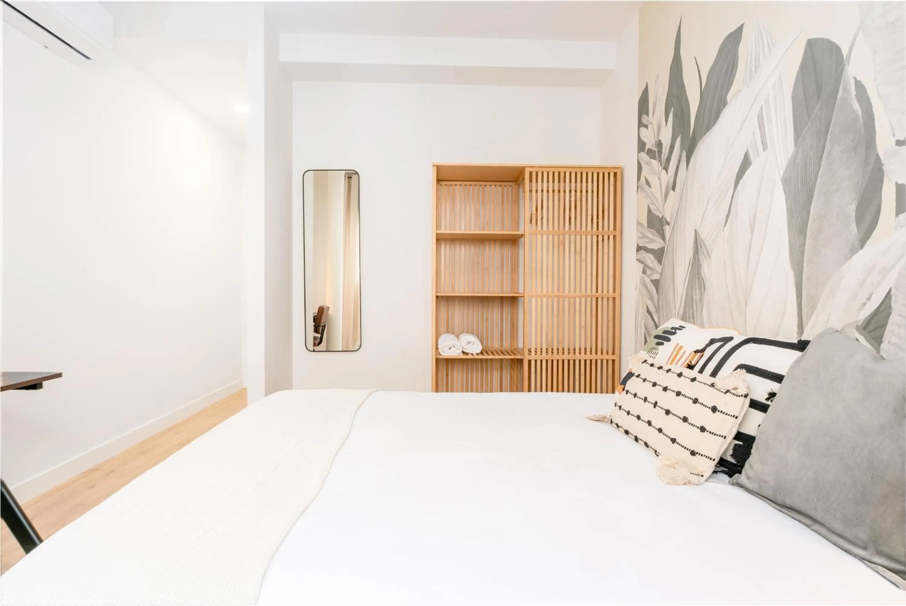 Bedroom, Bed in Live It Malaga