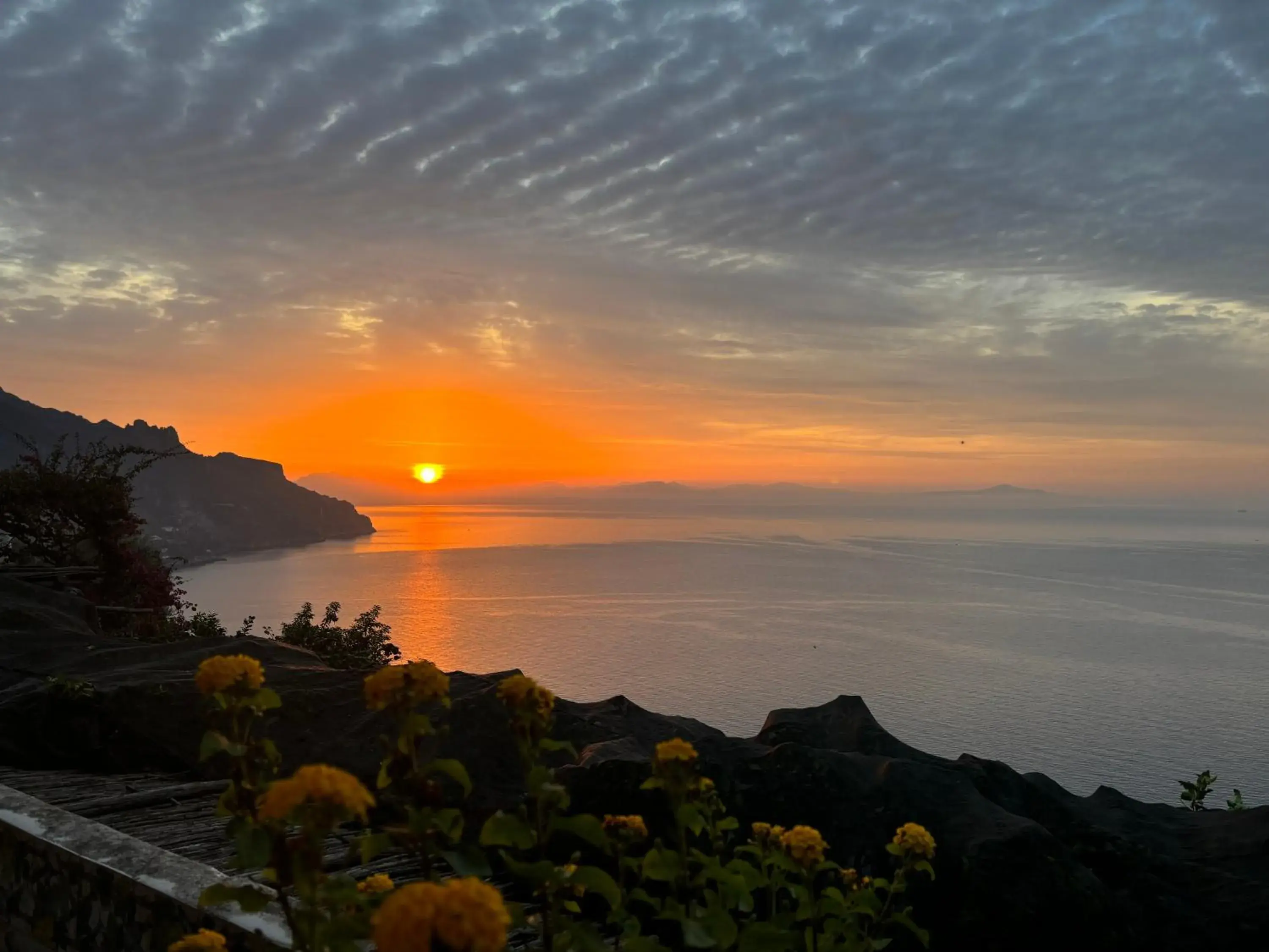 Triple Room with Sea View and Terrace - single occupancy in b&b I Limoni Triple Room with Sea View and Terrace - single occupancy in b&b I Limoni