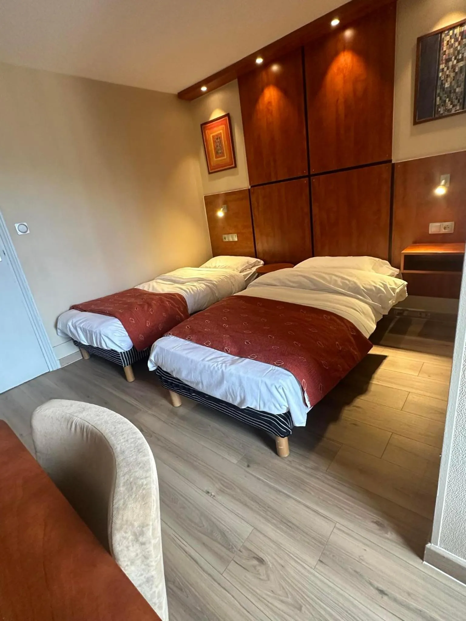 Bed in Hôtel Victoria