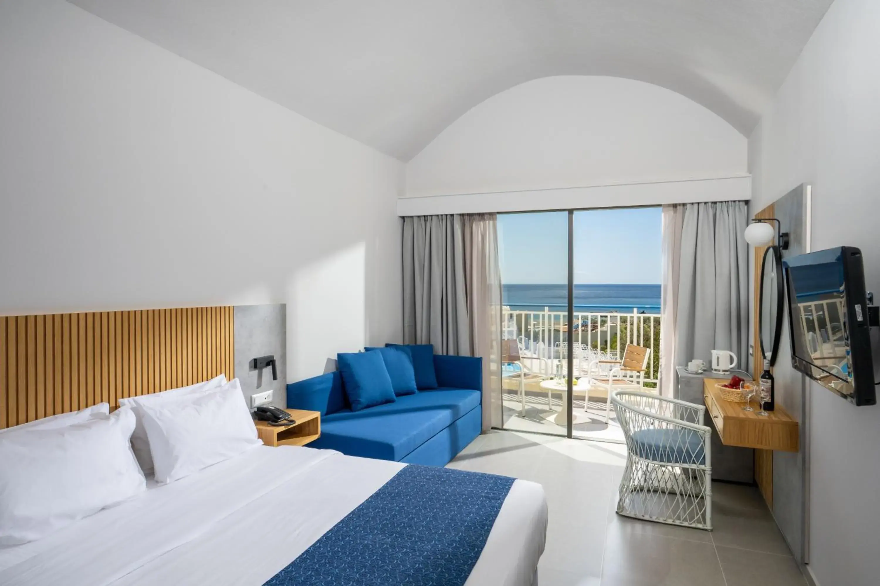 Bed in Mare Blue Hotel Bed in Mare Blue Hotel