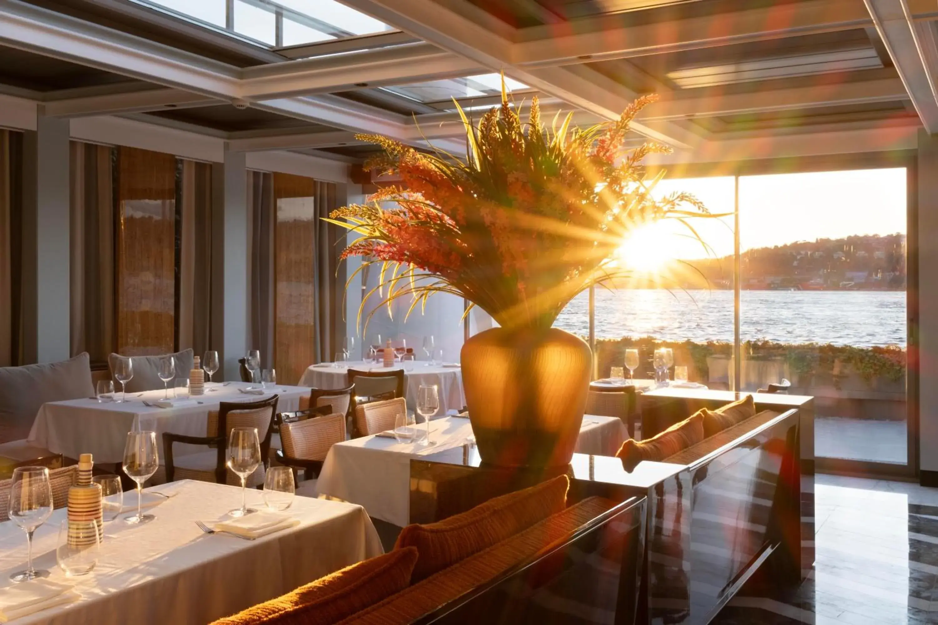 Restaurant/places to eat in Vakko Hotel Sumahan Bosphorus Restaurant/places to eat in Vakko Hotel Sumahan Bosphorus