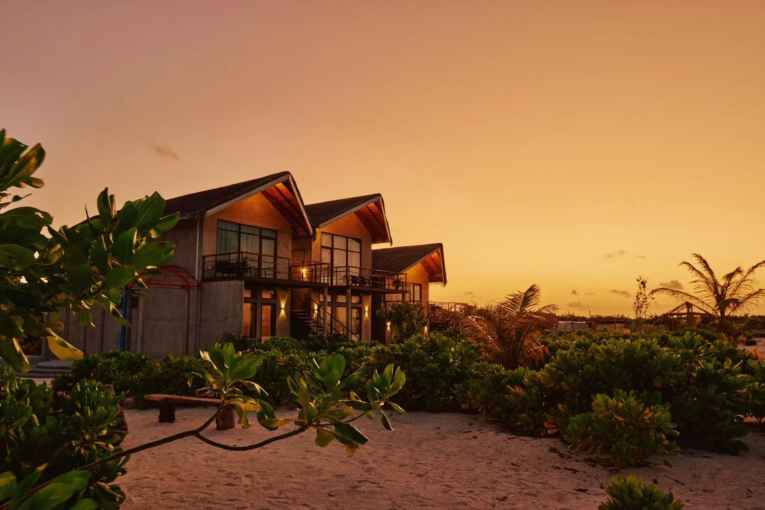 Araaik Beach Village