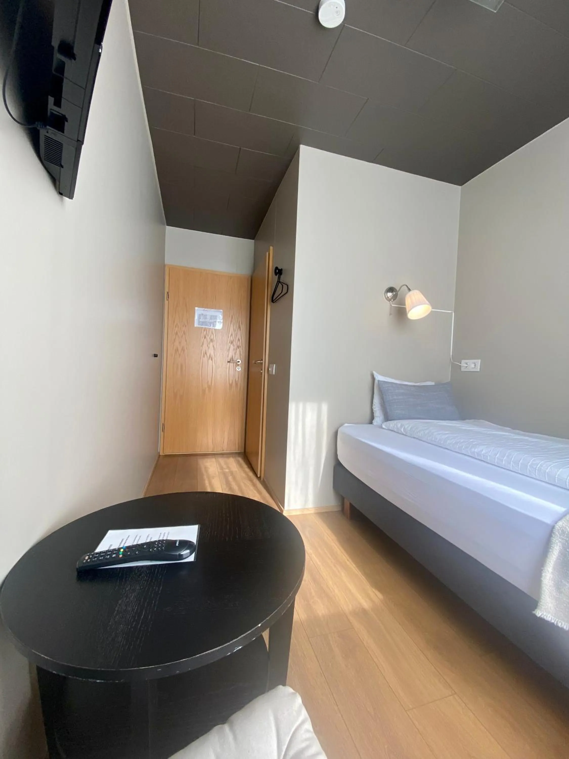 Bed in North West Restaurant & Guesthouse