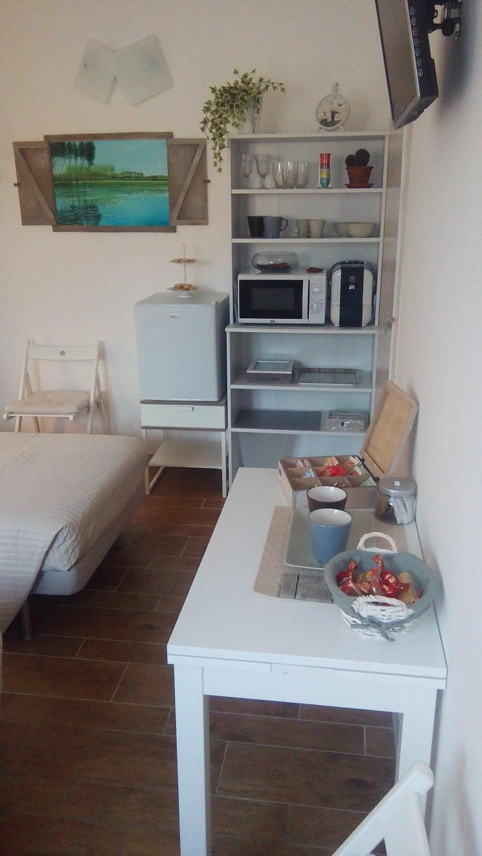 Decorative detail, Bed in La Casa delle Betulle