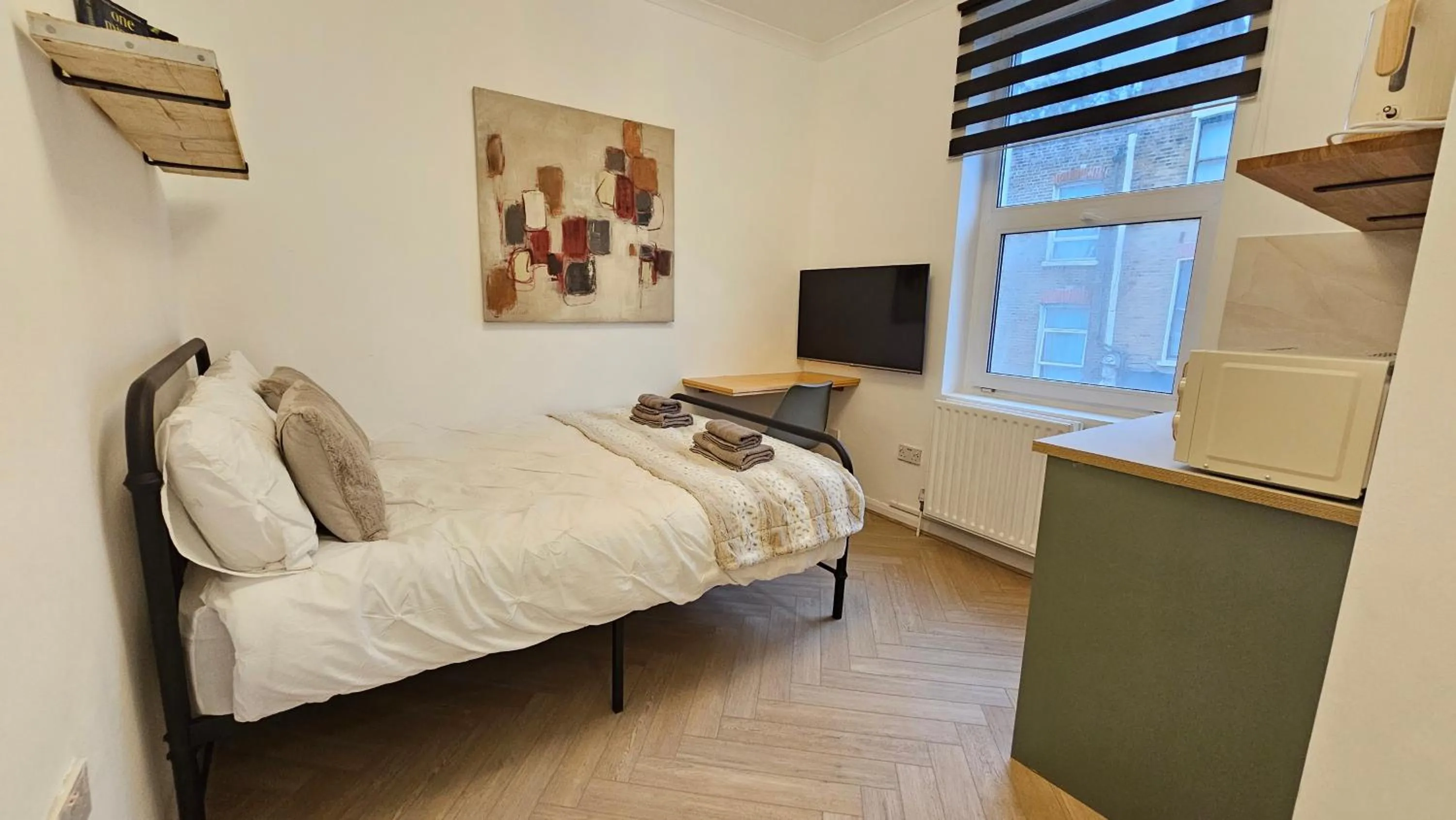 Deluxe Double Studio in Central Studios & Ensuite Rooms! - Camberwell