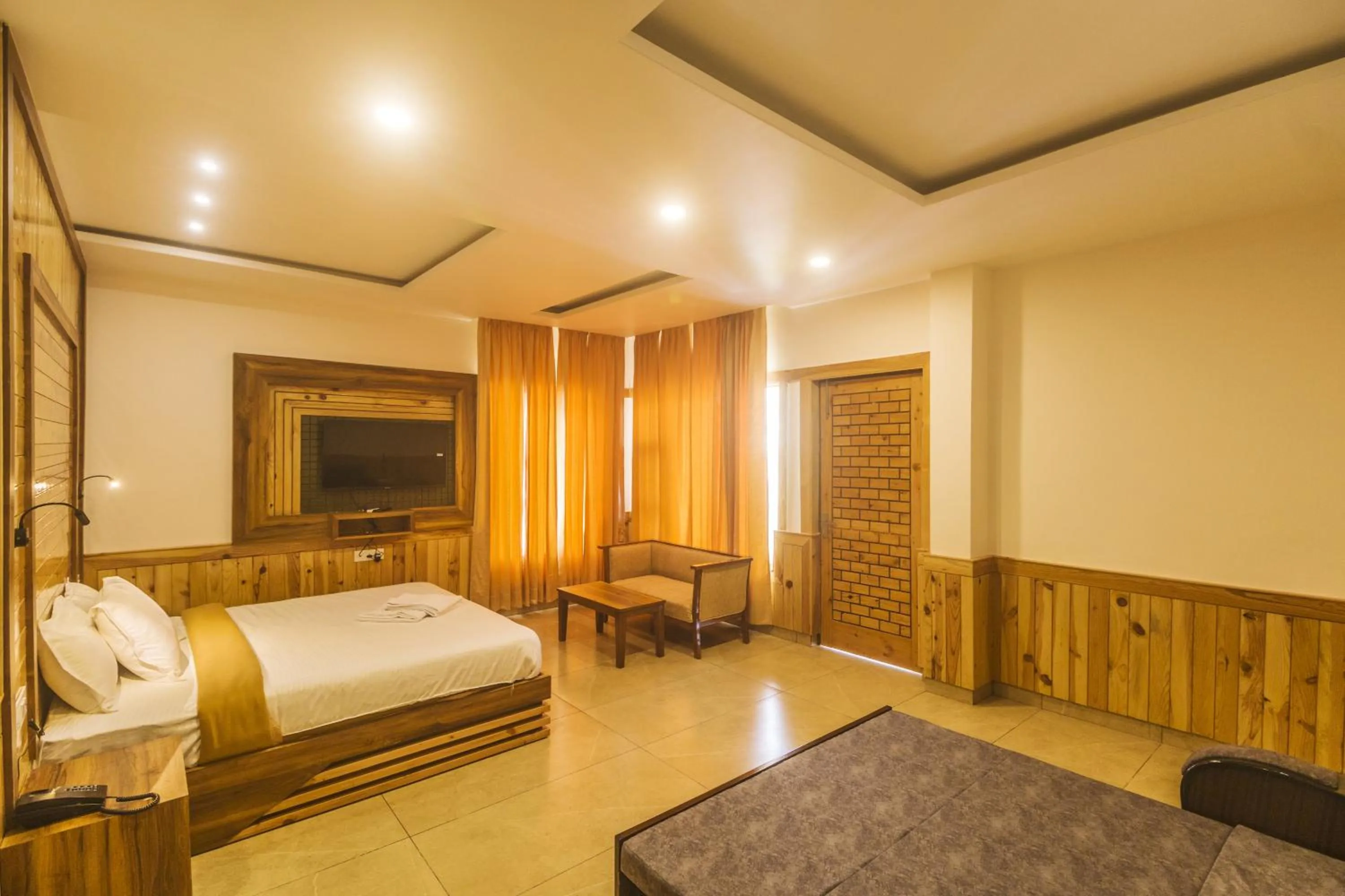 Photo of the whole room, Bed in WOW STAYZ2 Hotel The Lodge