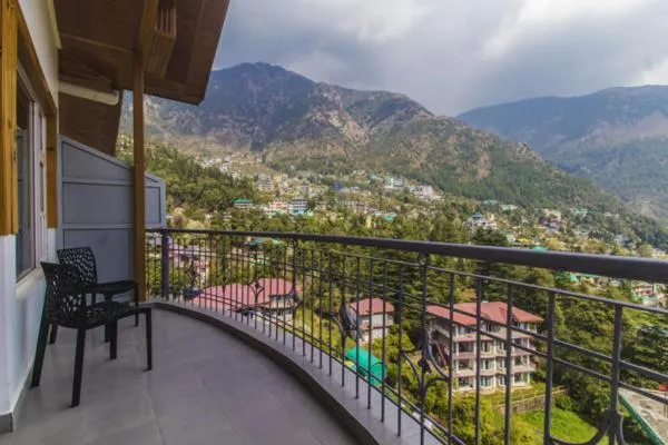 Balcony/Terrace in WOW STAYZ2 Hotel The Lodge