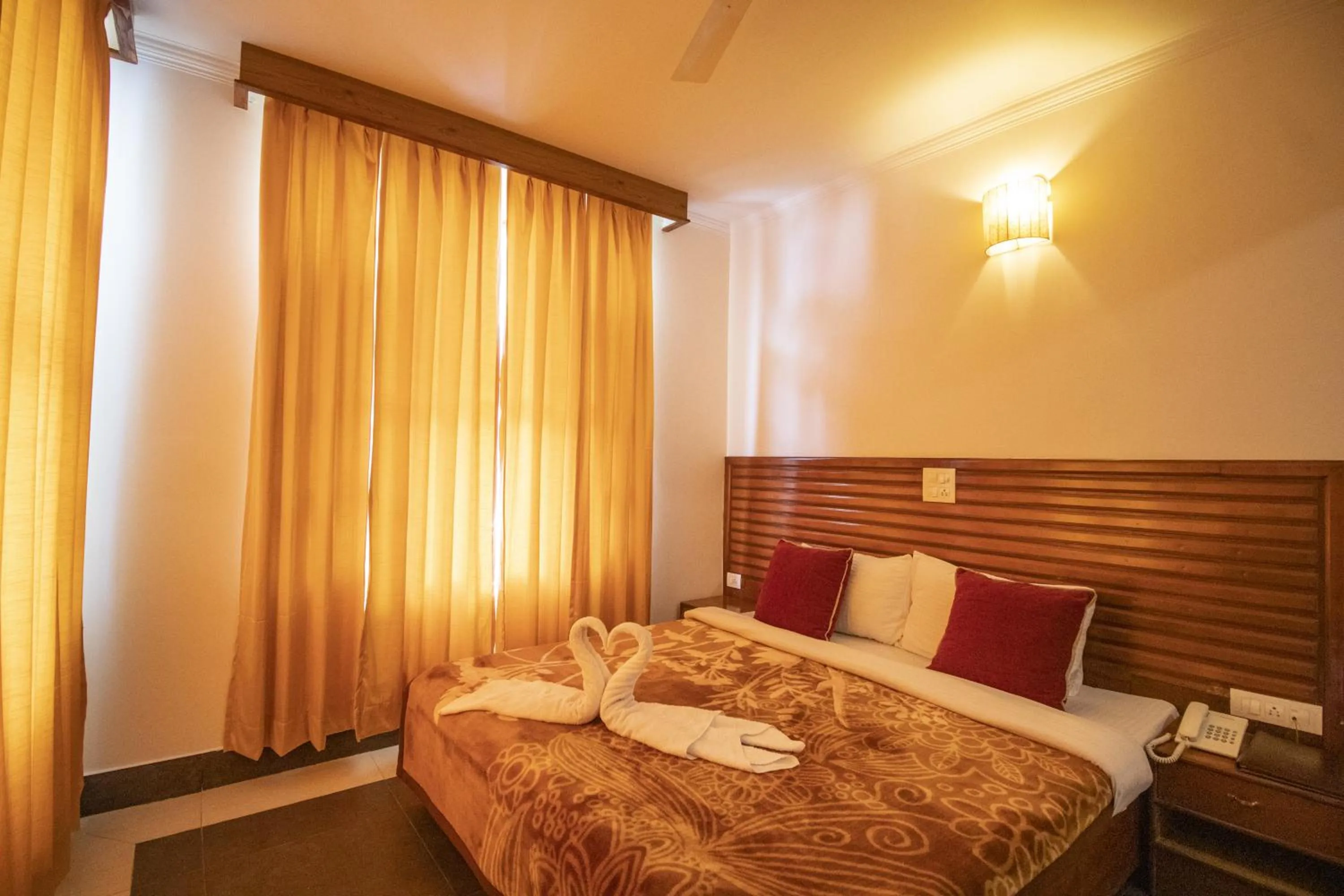 Bed in WOW STAYZ2 Hotel The Lodge