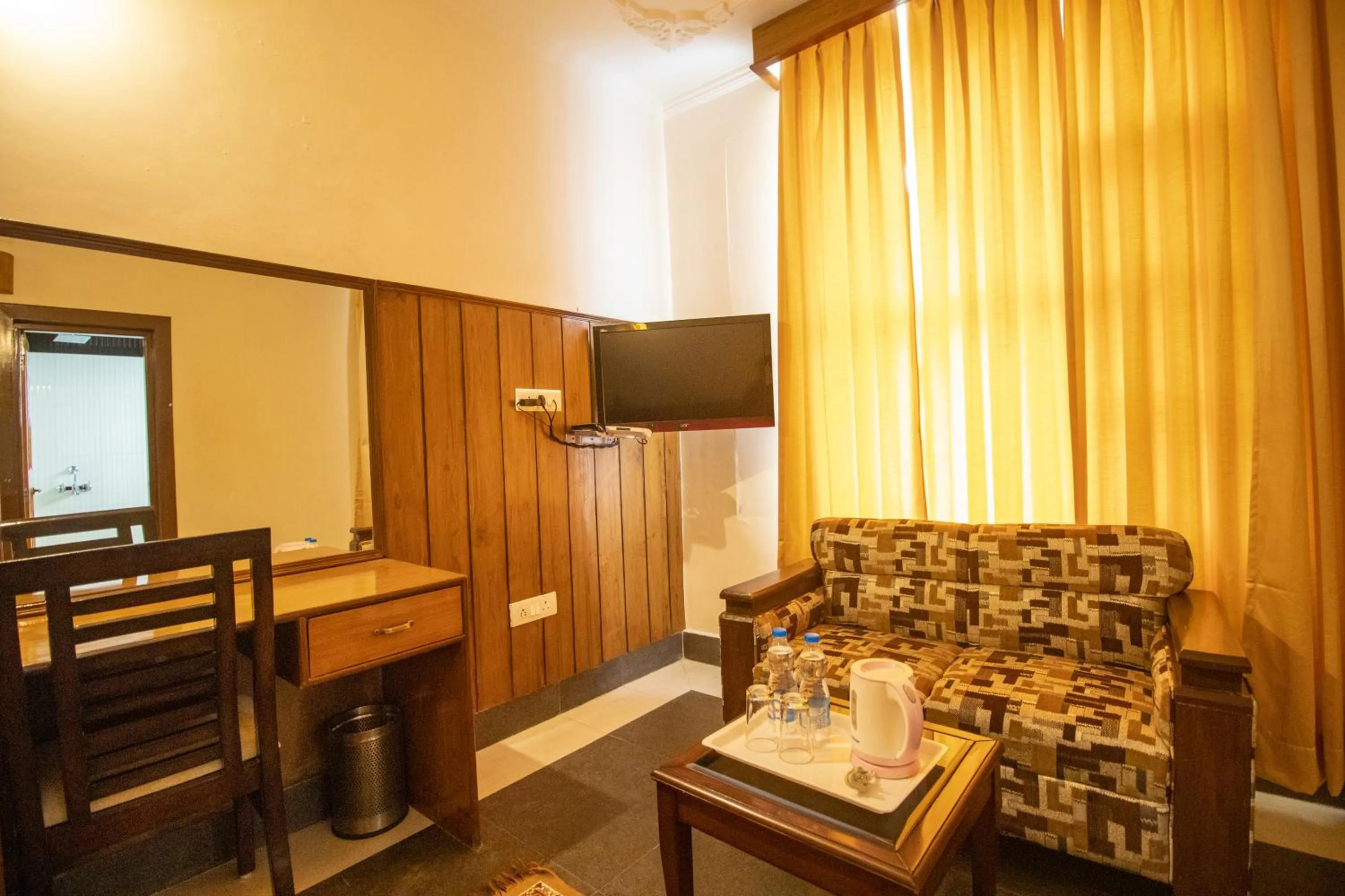 TV and multimedia in WOW STAYZ2 Hotel The Lodge