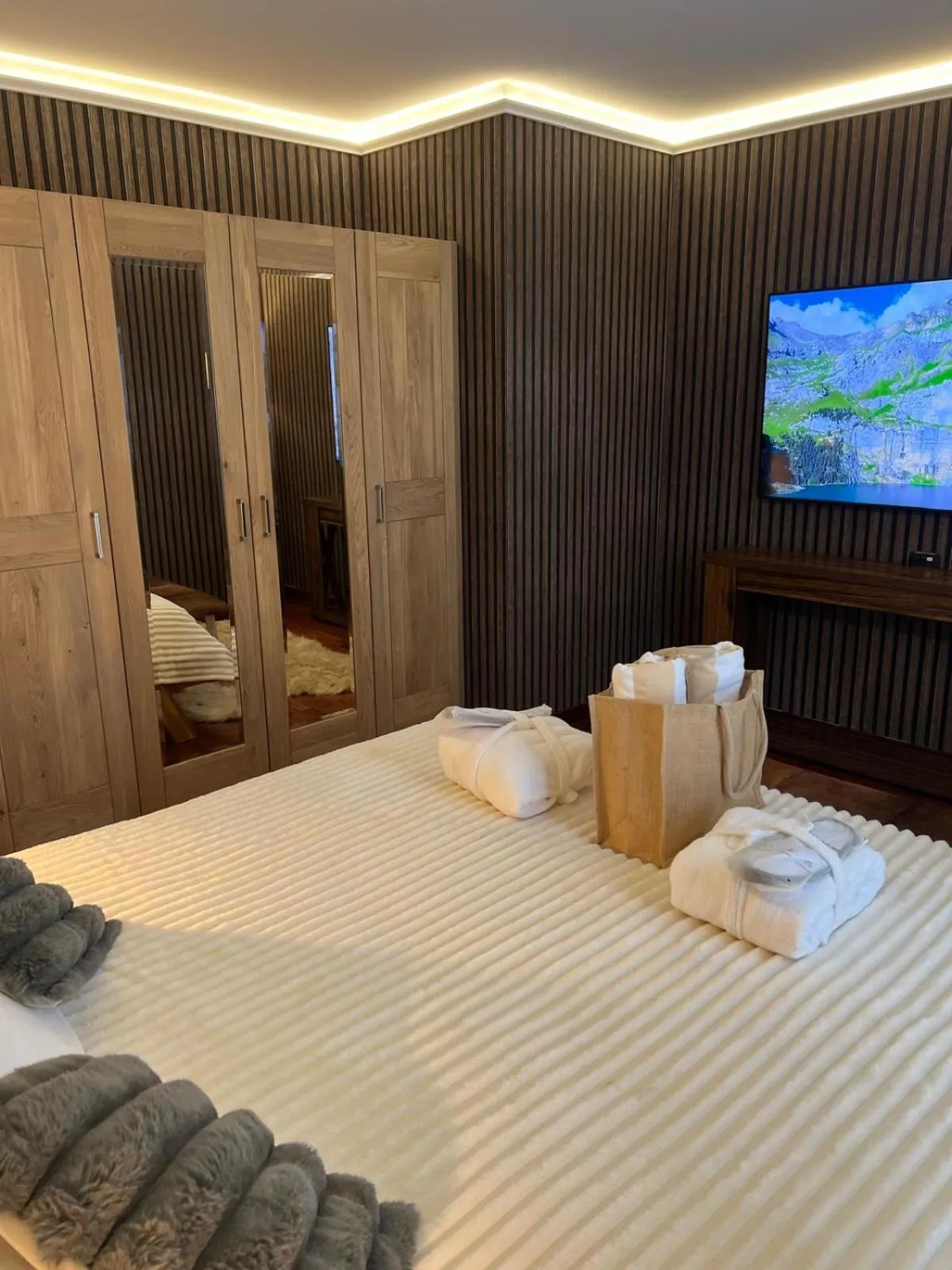 Bed in Savoia Resort