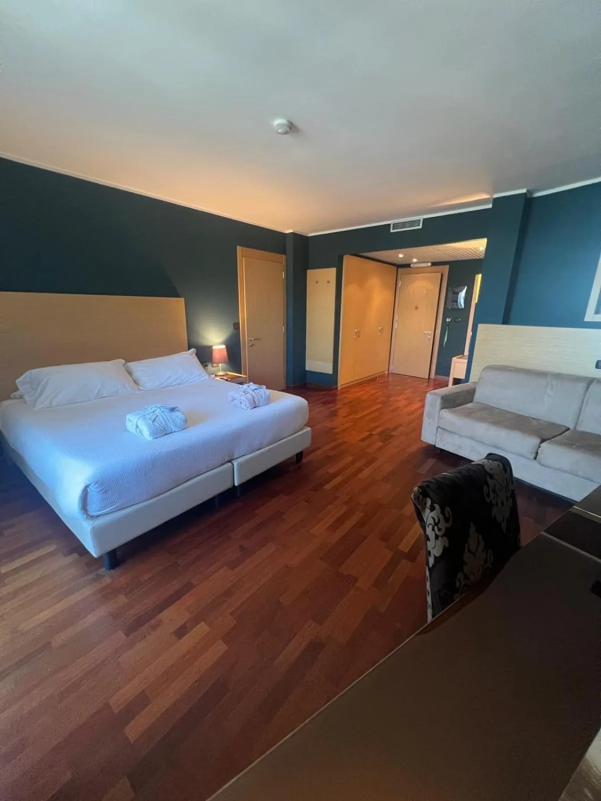 Bed in Savoia Resort