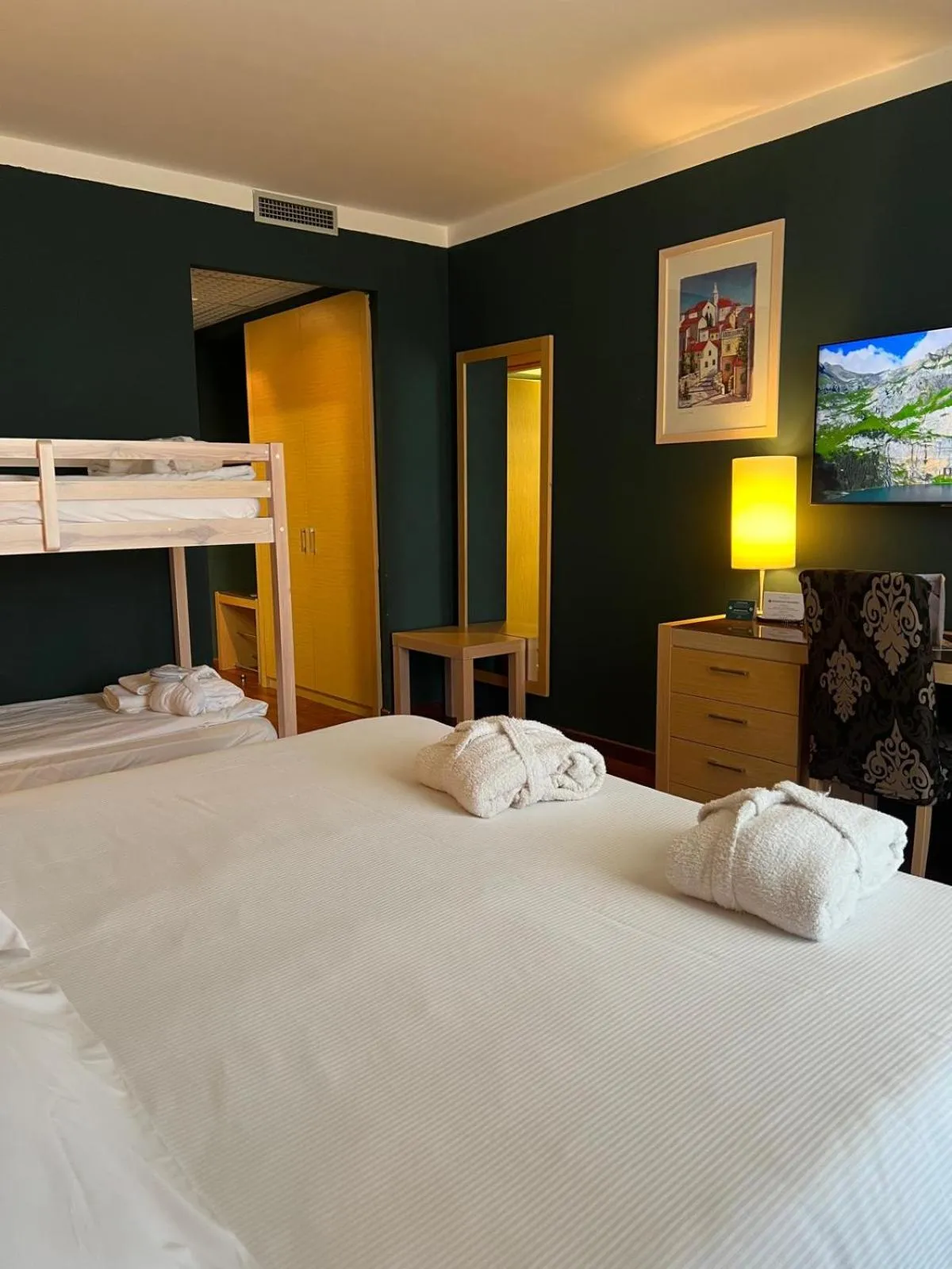 Bed in Savoia Resort