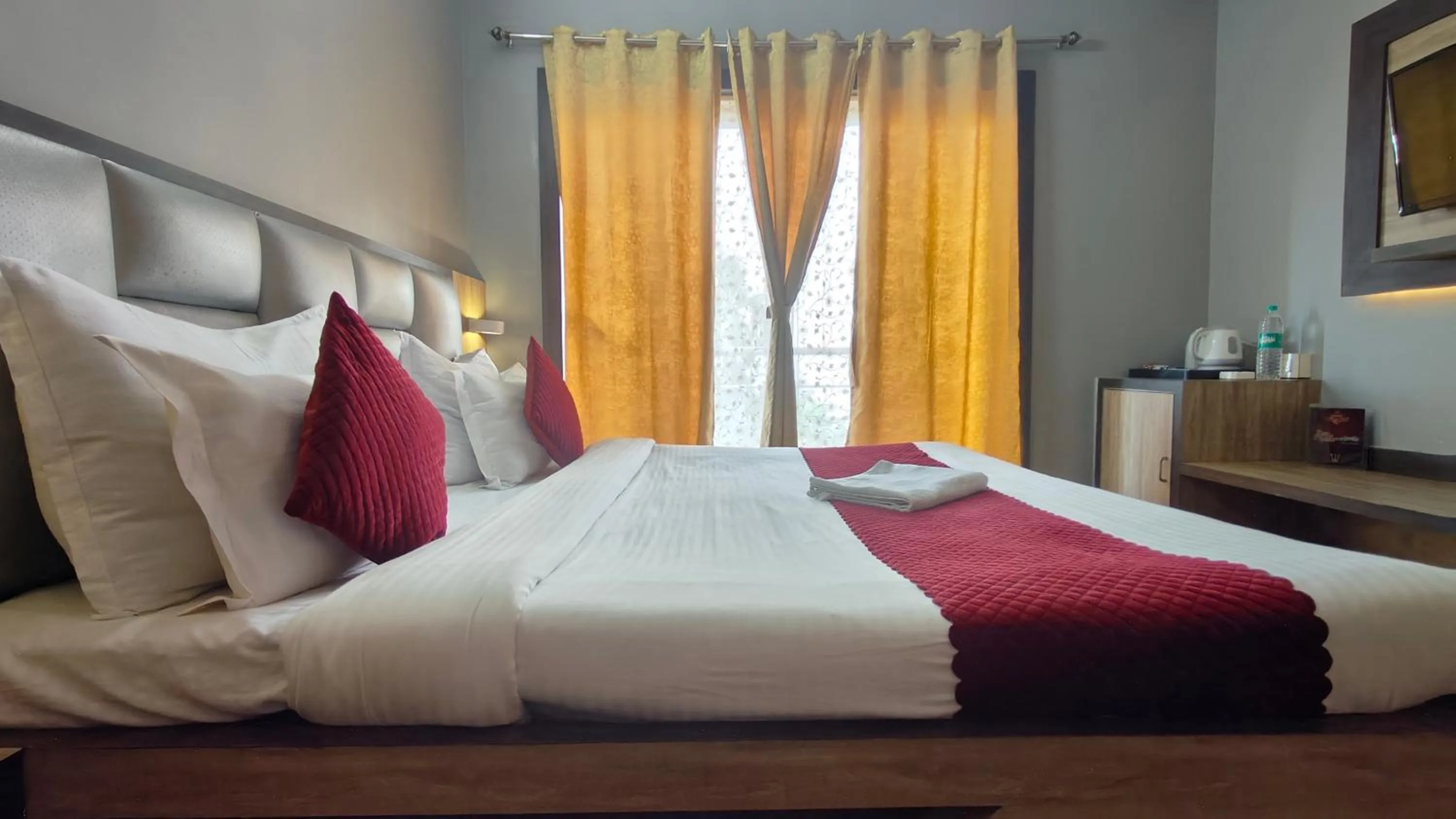 Bed in Mount Bashera Boutique Hotel