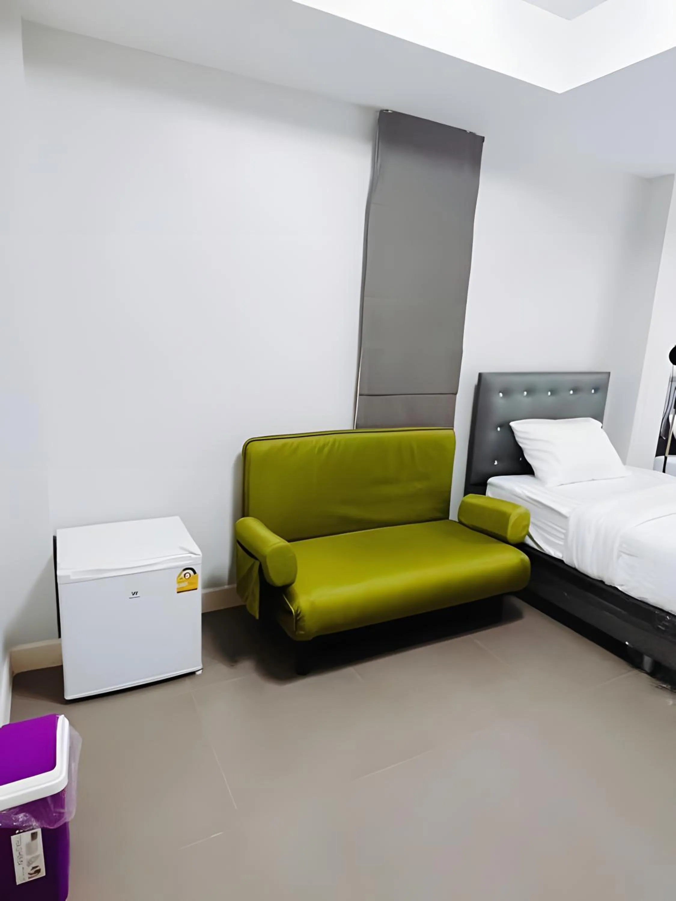 Bed in XX Mitr Inn The Grand Palace Bangkok - Mrt Samyot Station