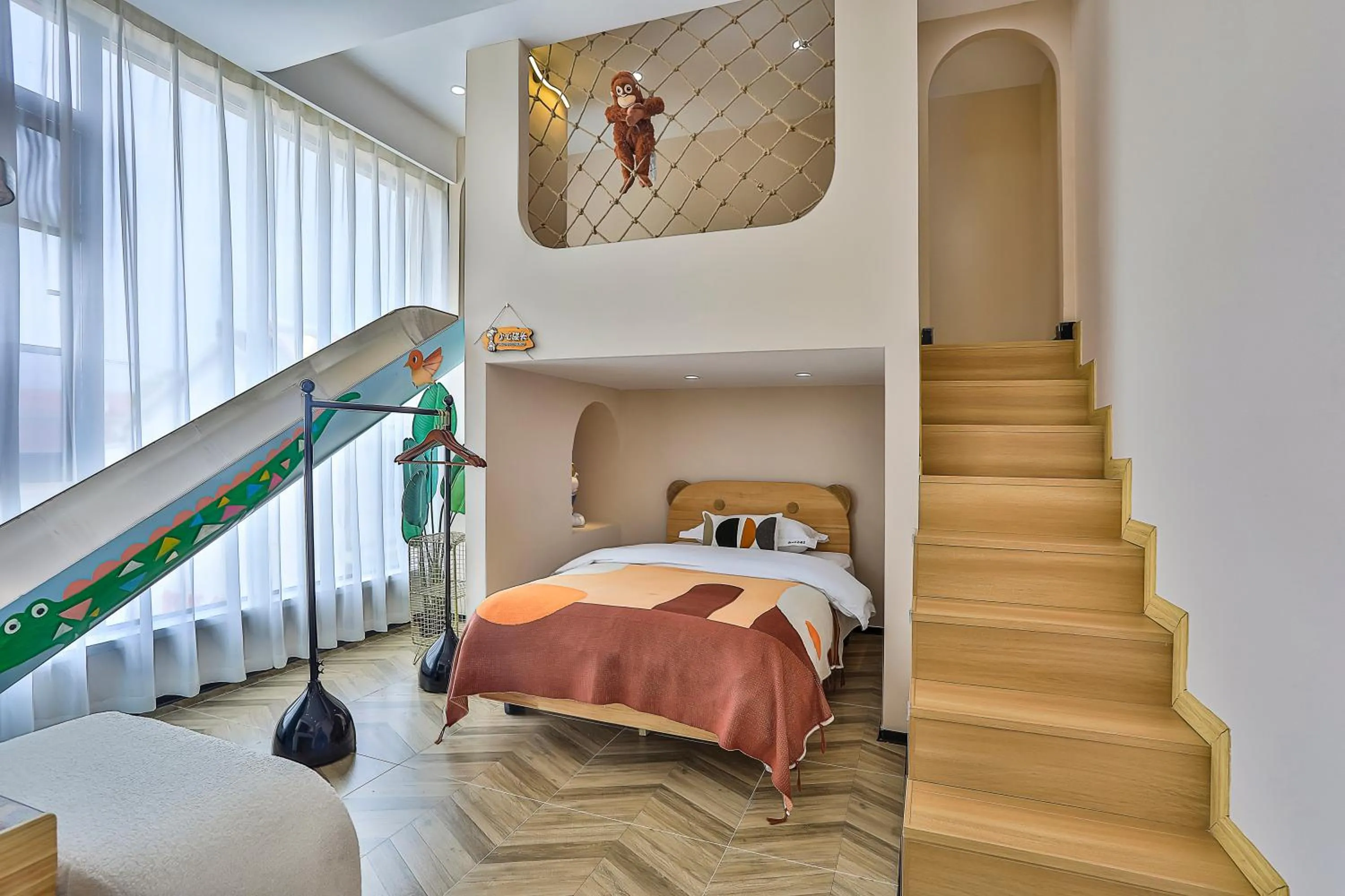 Photo of the whole room, Bed in Chuxin Moshe Hotel