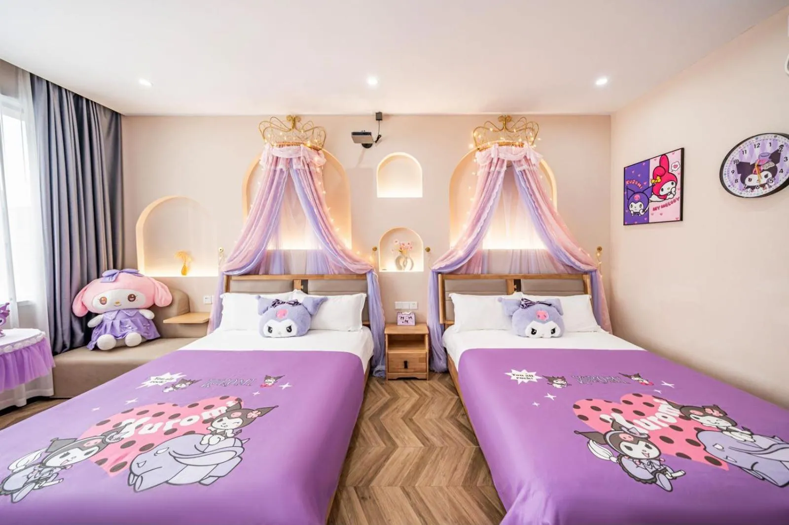 Bed in Chuxin Moshe Hotel