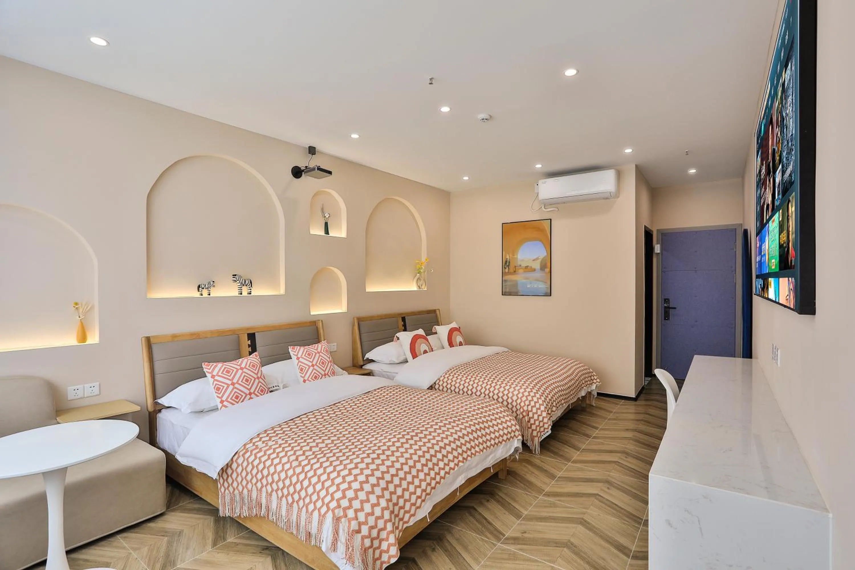 Bed in Chuxin Moshe Hotel