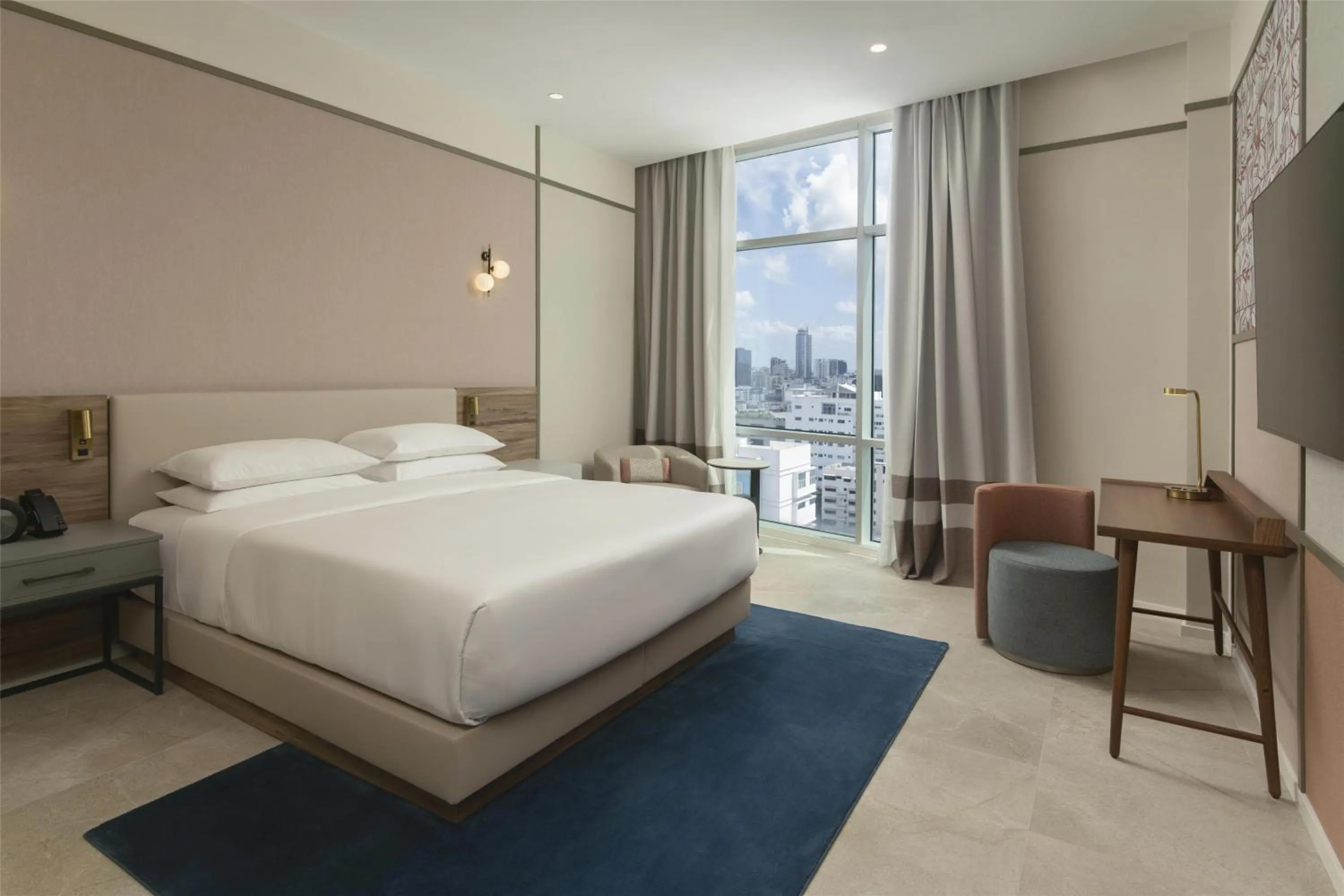 Photo of the whole room, Bed in Hyatt Centric Santo Domingo