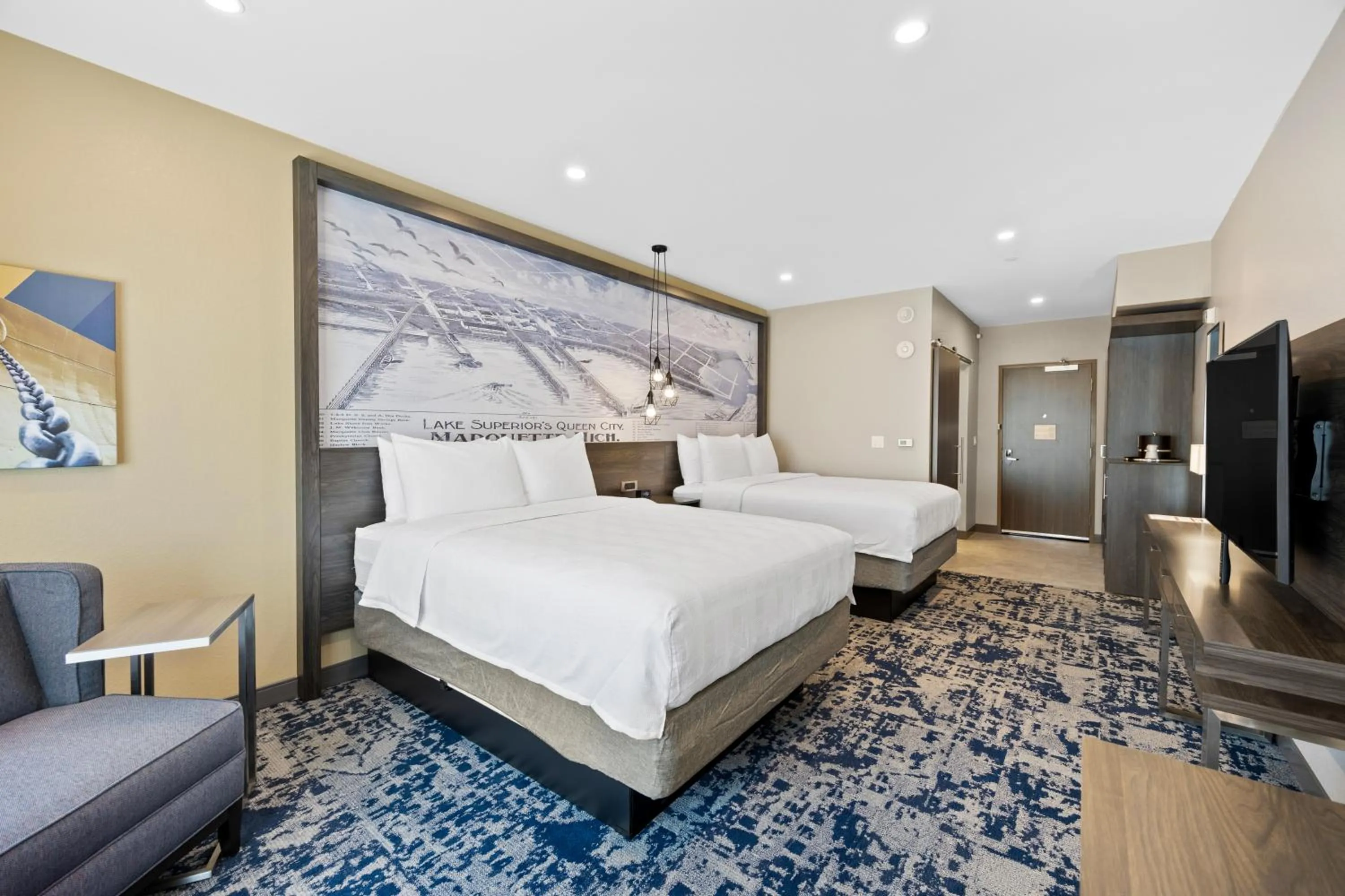 Best Western Plus Marquette Hotel & Suites