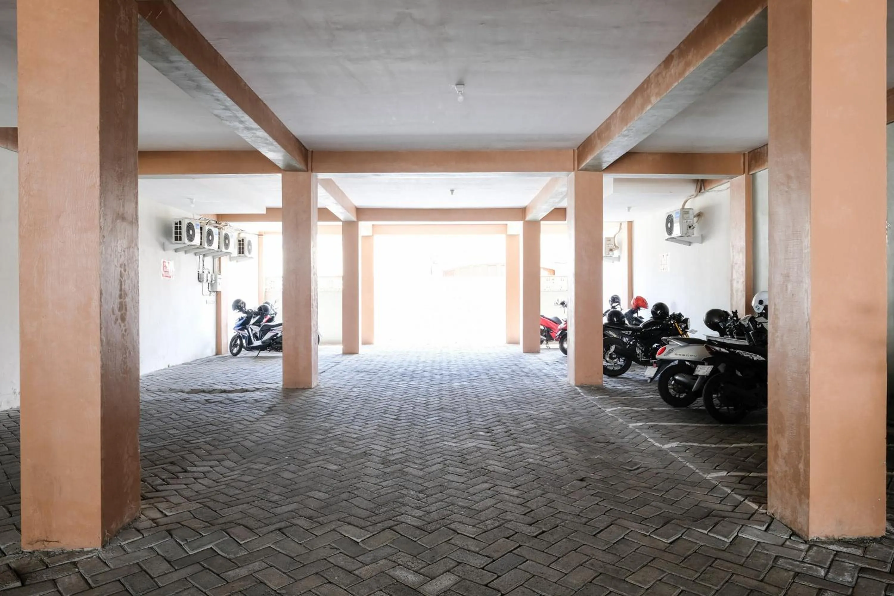 RedDoorz near Malang Creative Center