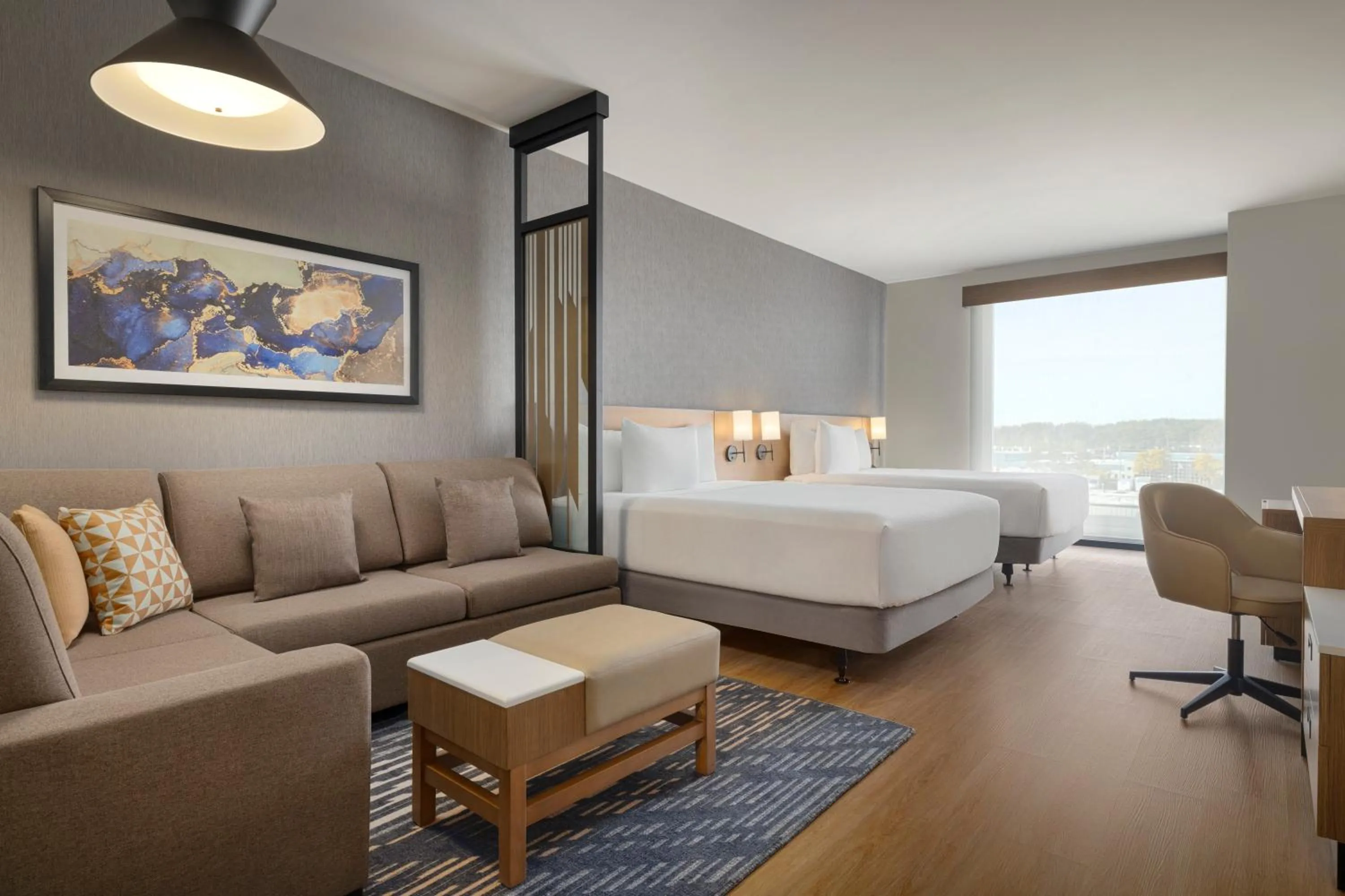 Bed in Hyatt Place Windsor