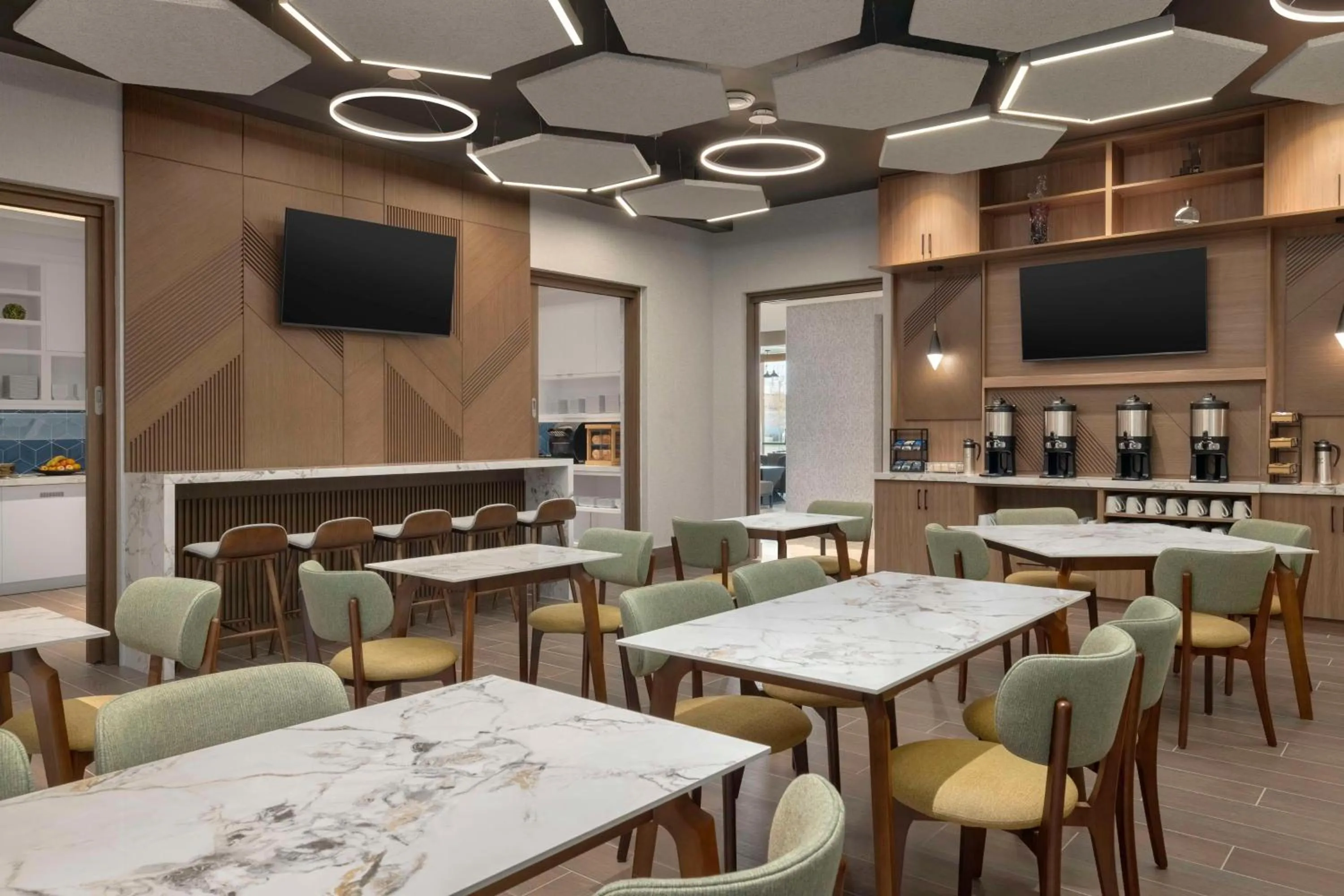 Restaurant/places to eat in Hyatt Place Windsor