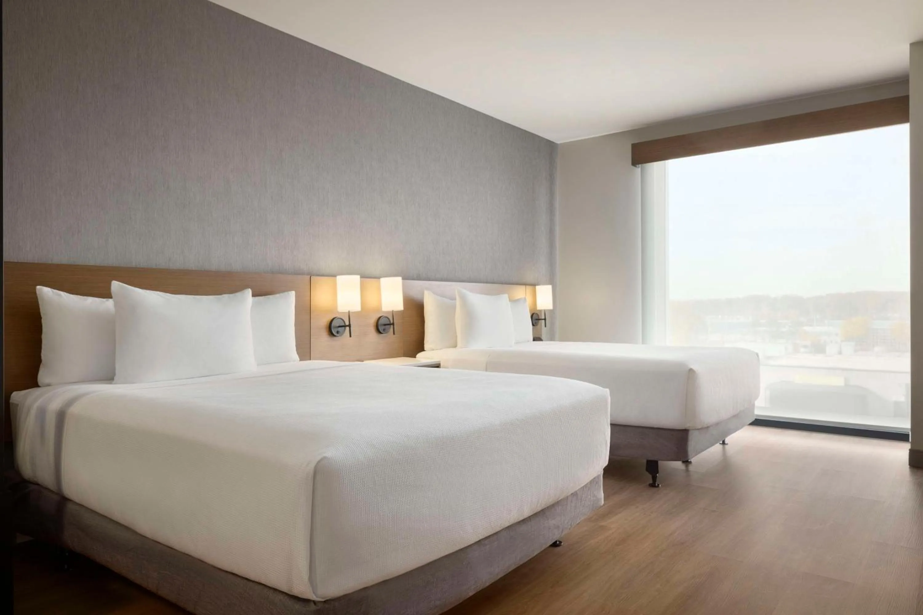 View (from property/room), Bed in Hyatt Place Windsor