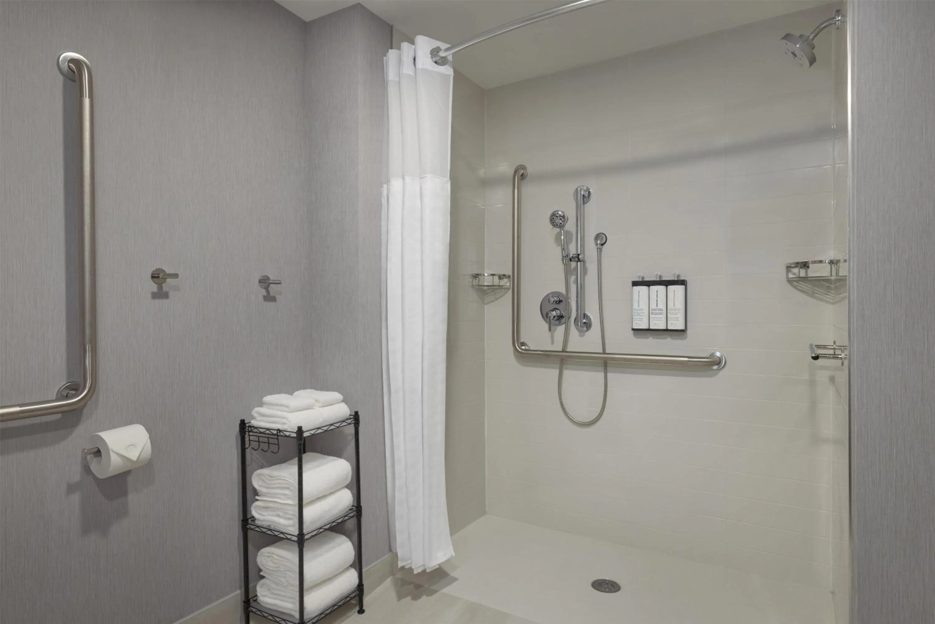 Bathroom in Hyatt Place Windsor