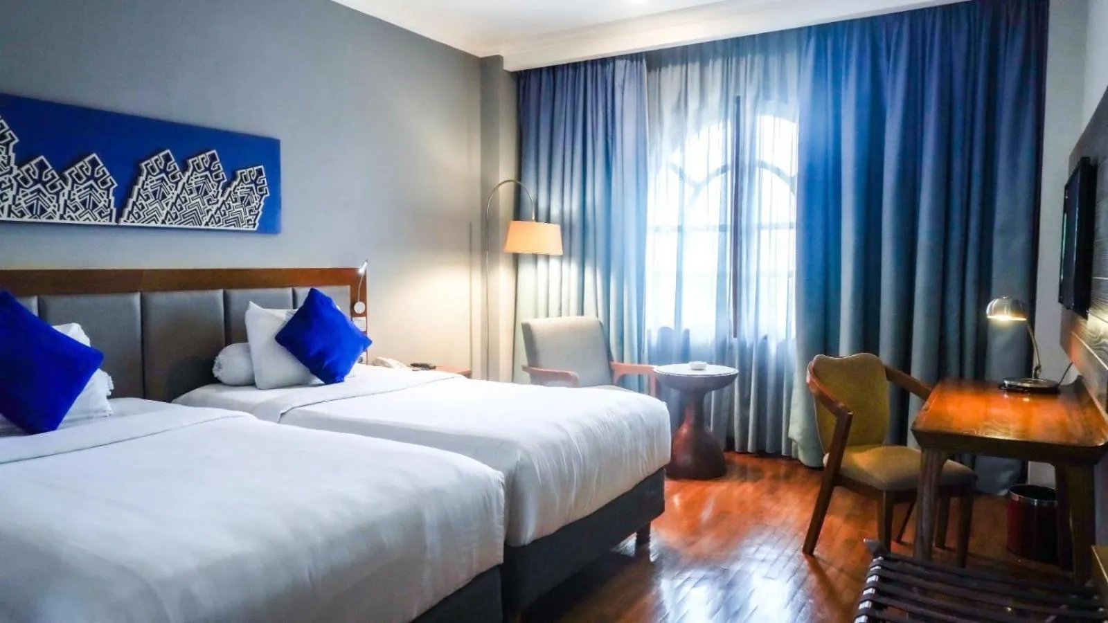 Bed in Monopoli Hotel Bukittinggi