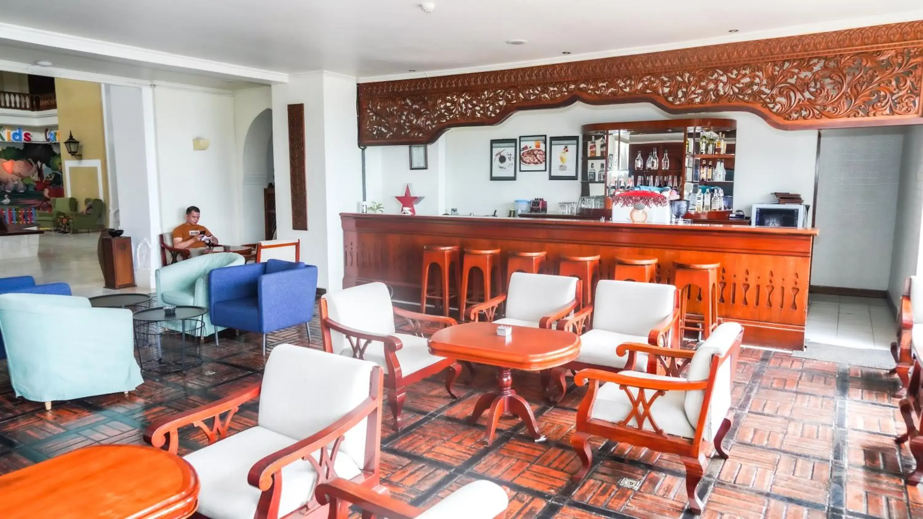 Monopoli Hotel Bukittinggi Monopoli Hotel Bukittinggi