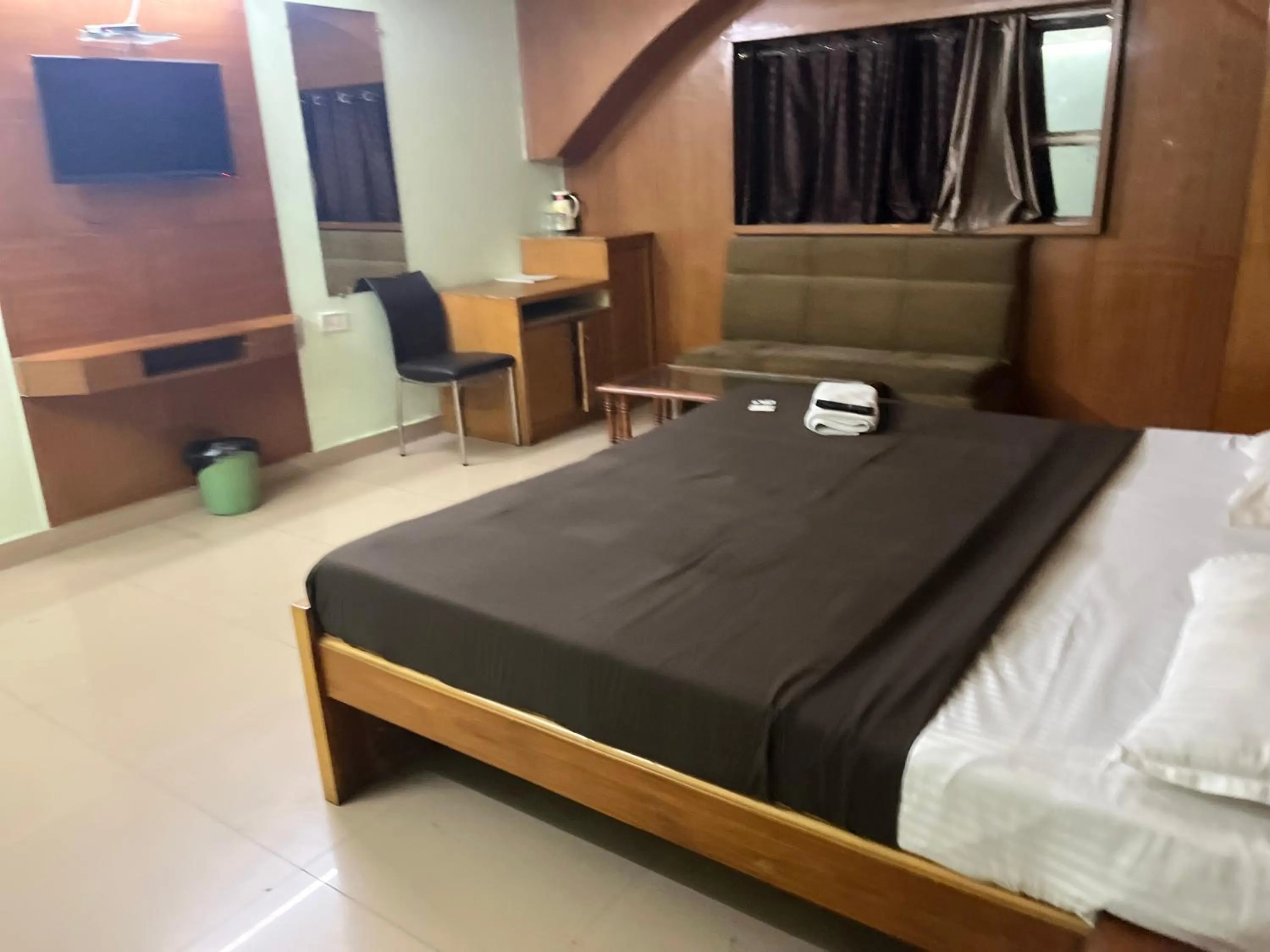 Bed in Hotel Sunbeam