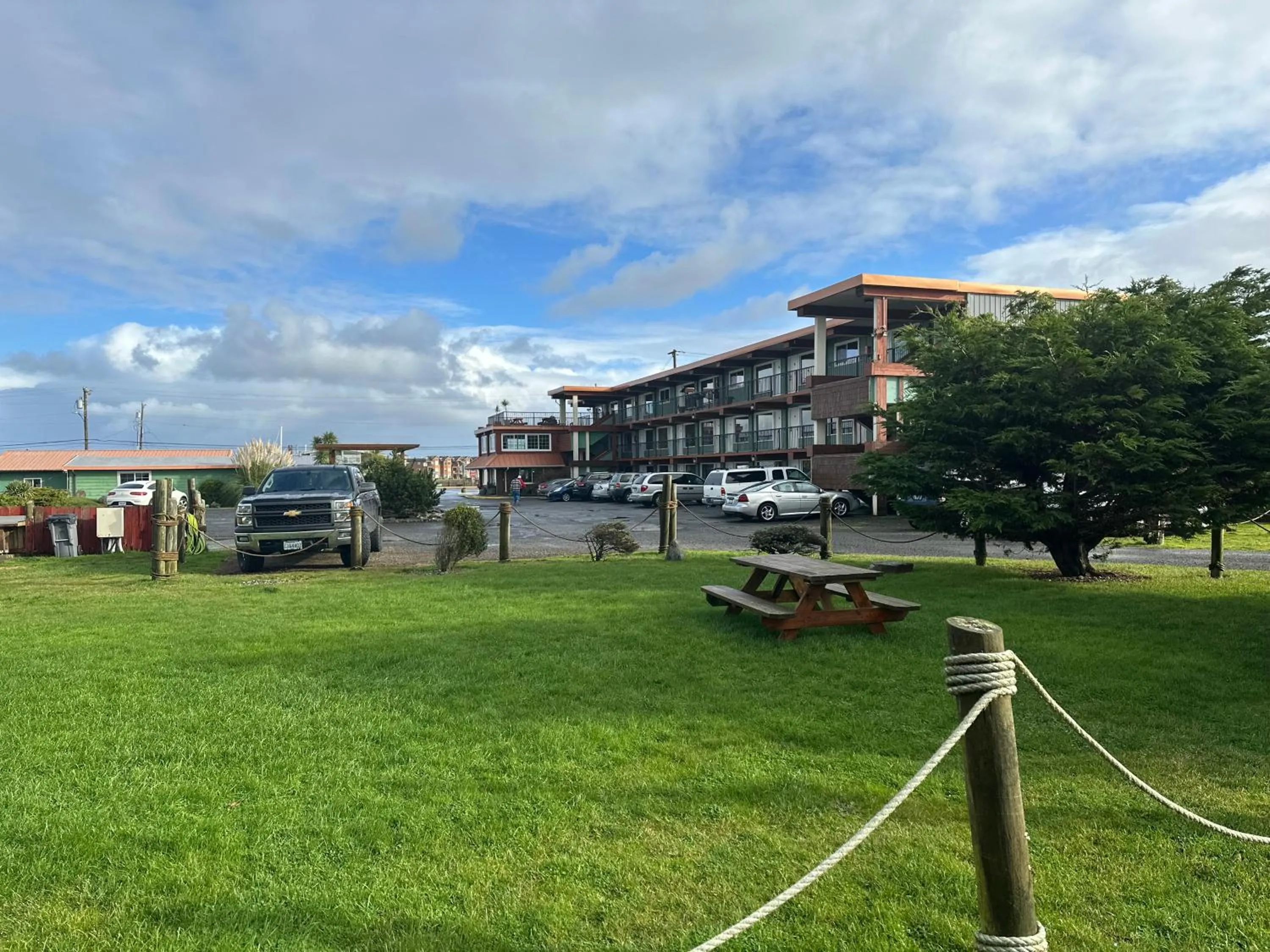 Property building in Westport Inn