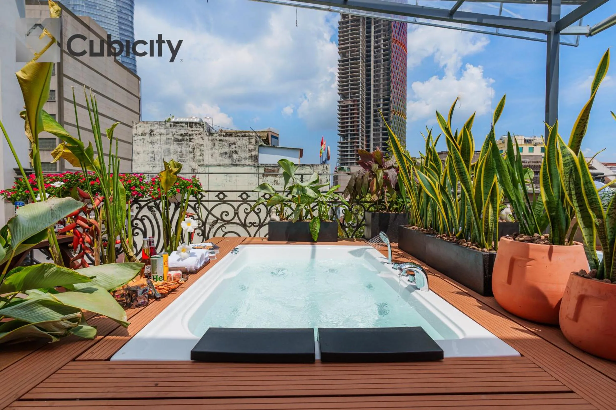 Hot Tub in Cubicity Wall Street House