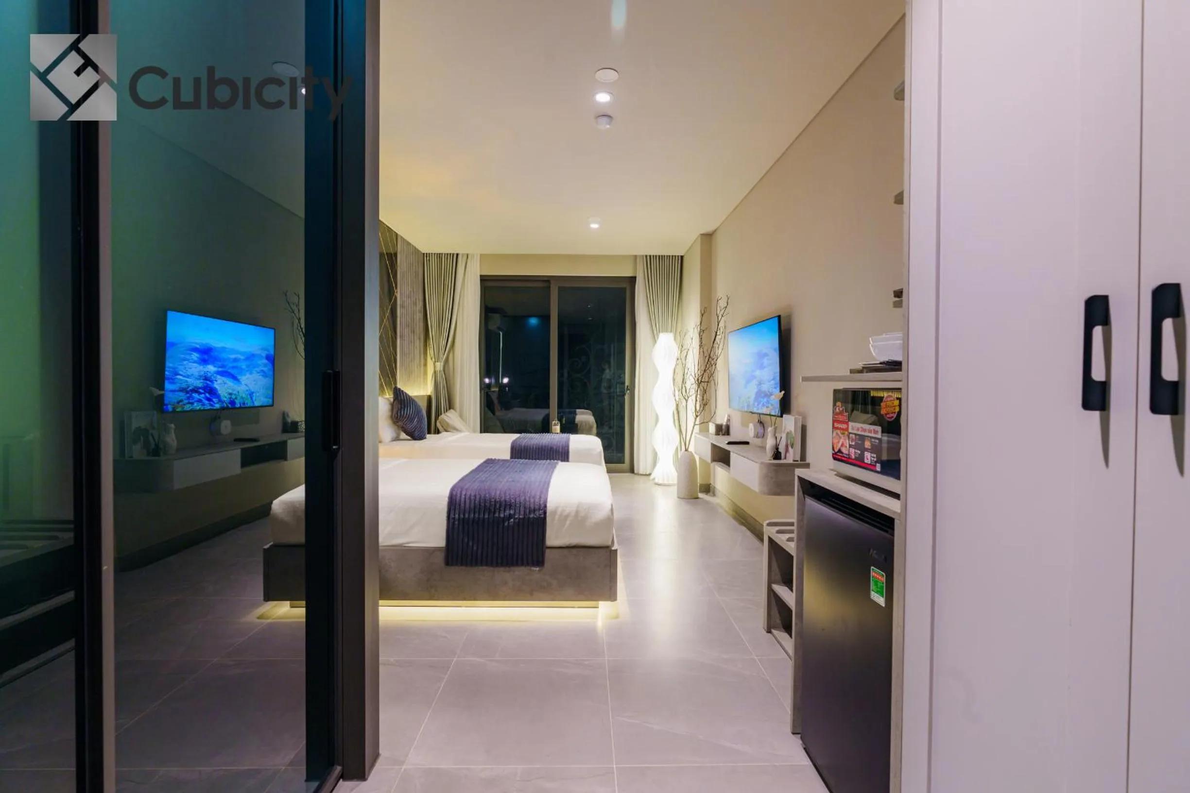 Bed in Cubicity Wall Street House