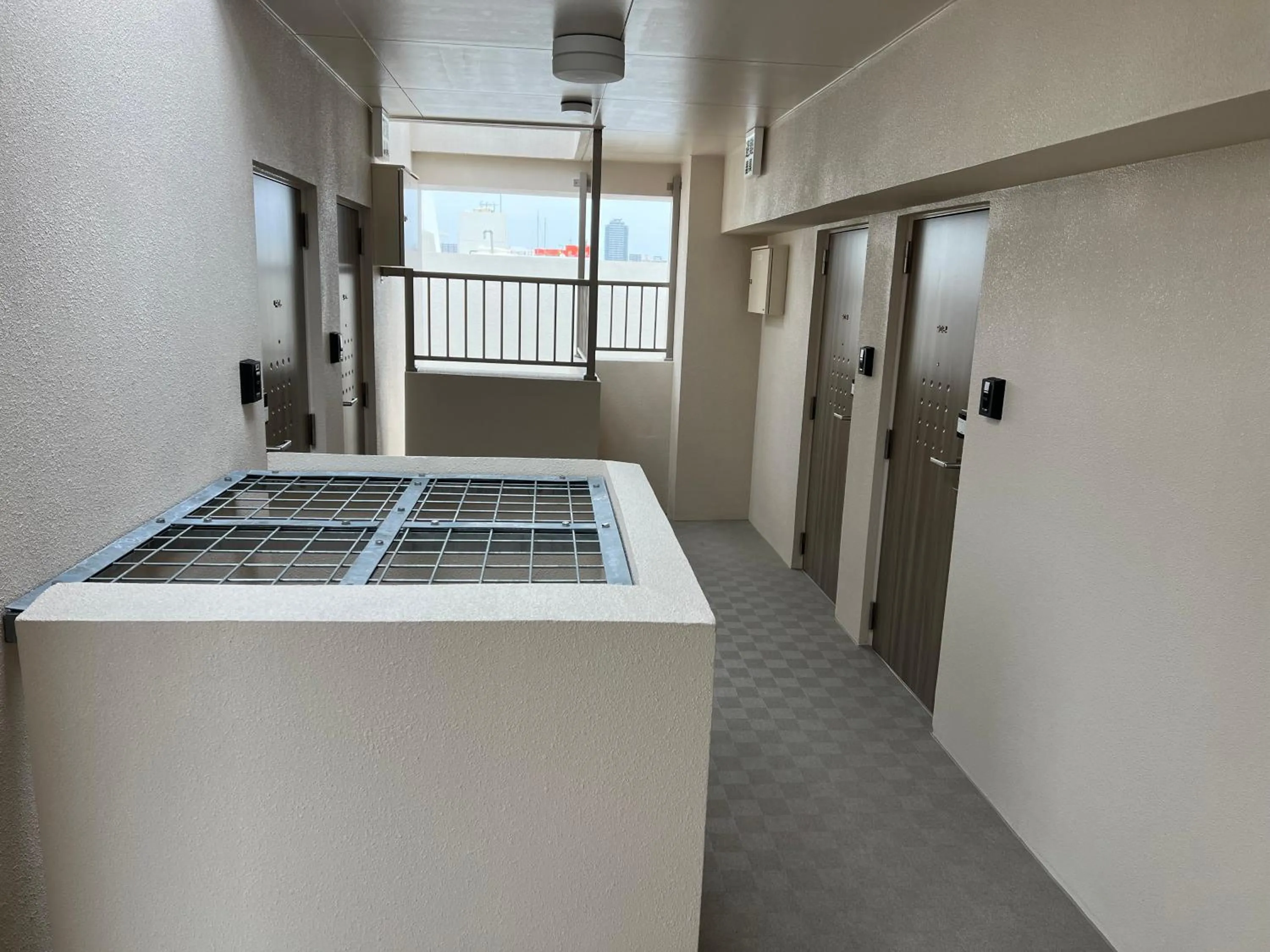 Area and facilities in Hotel Living Inn Kenchoumaeeki