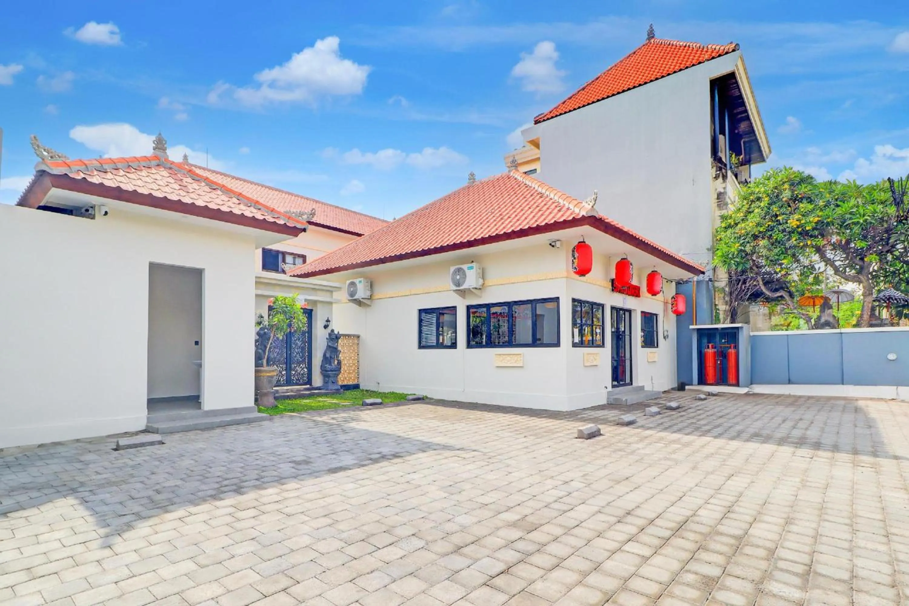 Neighbourhood in Collection O Samurai Hotel