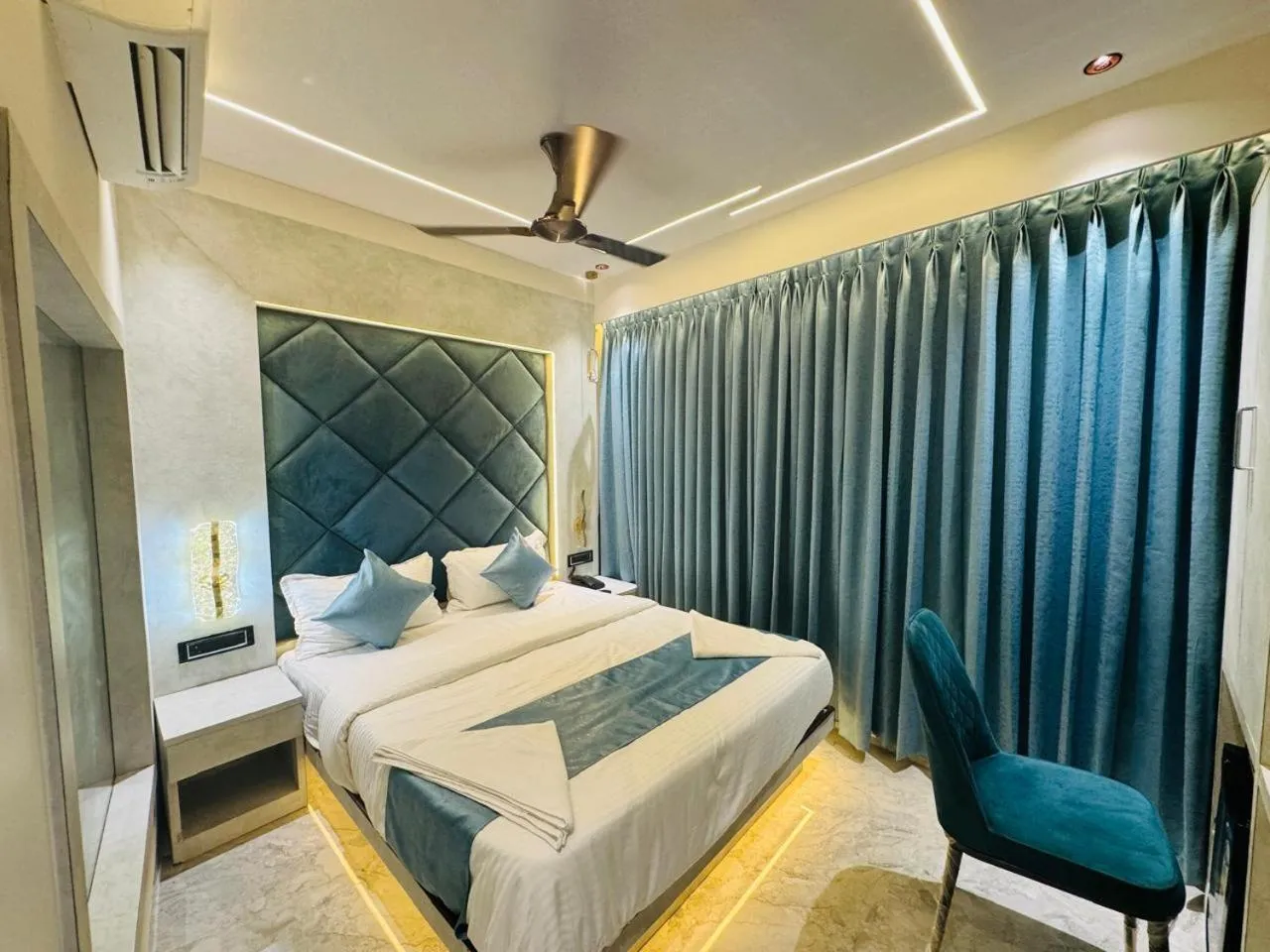 Bedroom, Bed in Hotel Windsor Castle