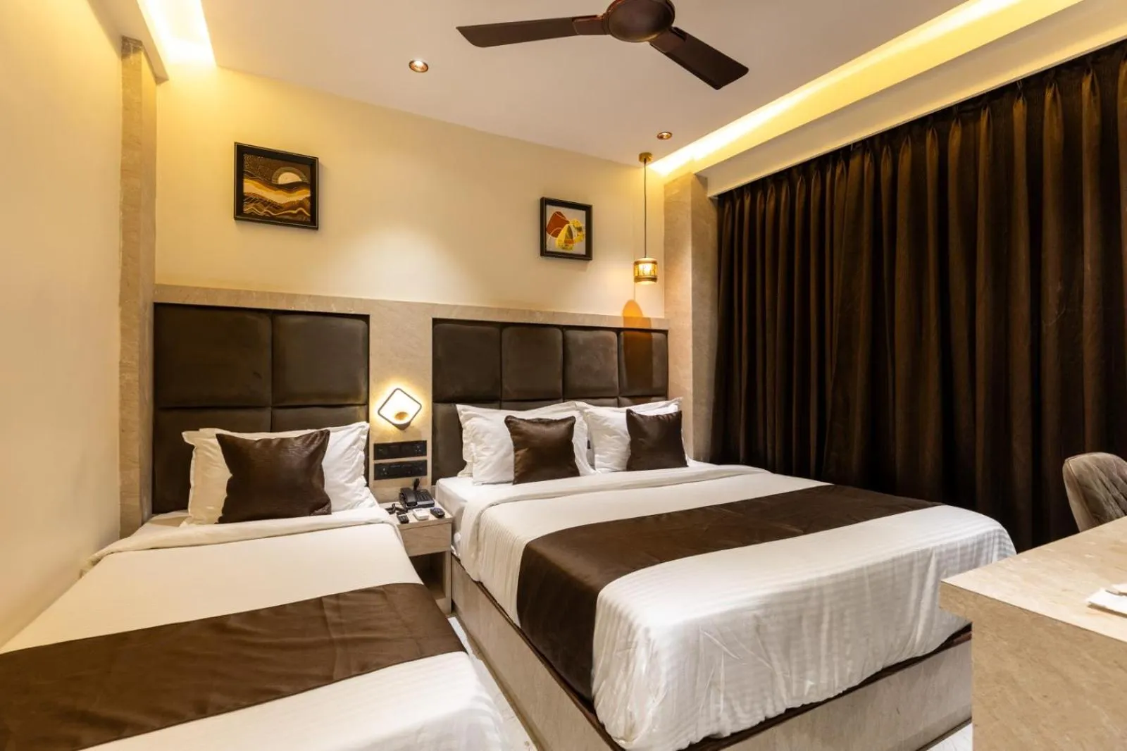 Bedroom, Bed in Hotel Windsor Castle