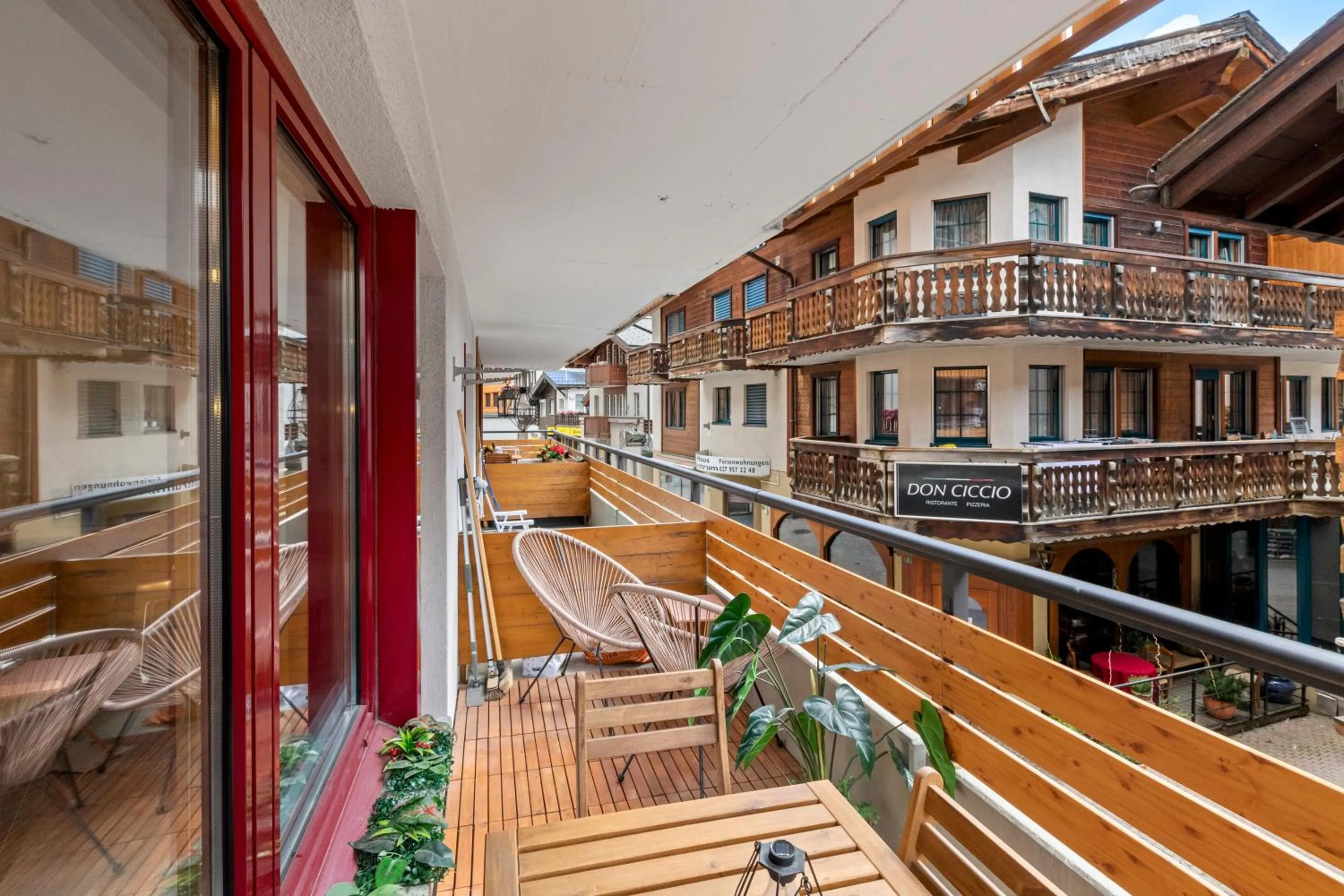 Day in Centre de Saas-Fee - 2 chambres - balcon & patio