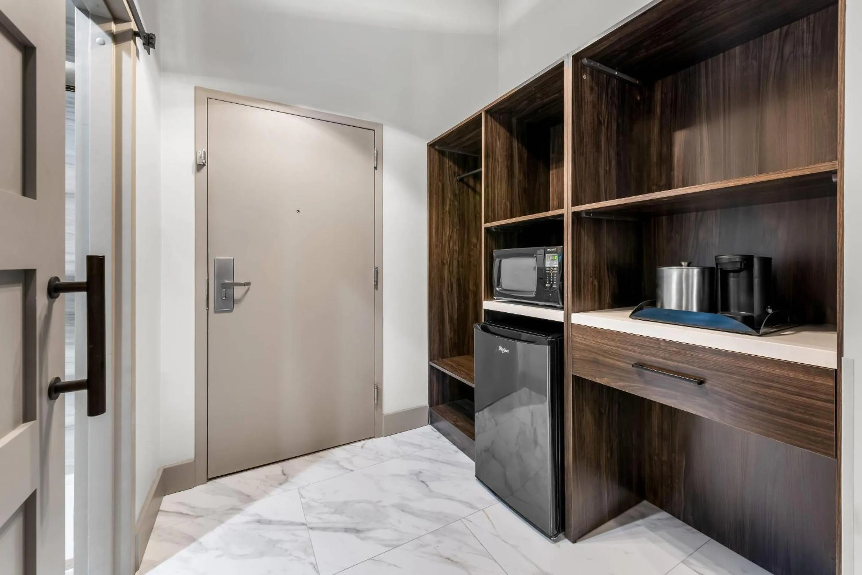 Bedroom, Bed in The Federal Hotel Downtown Carson City, an Ascend Collection Hotel