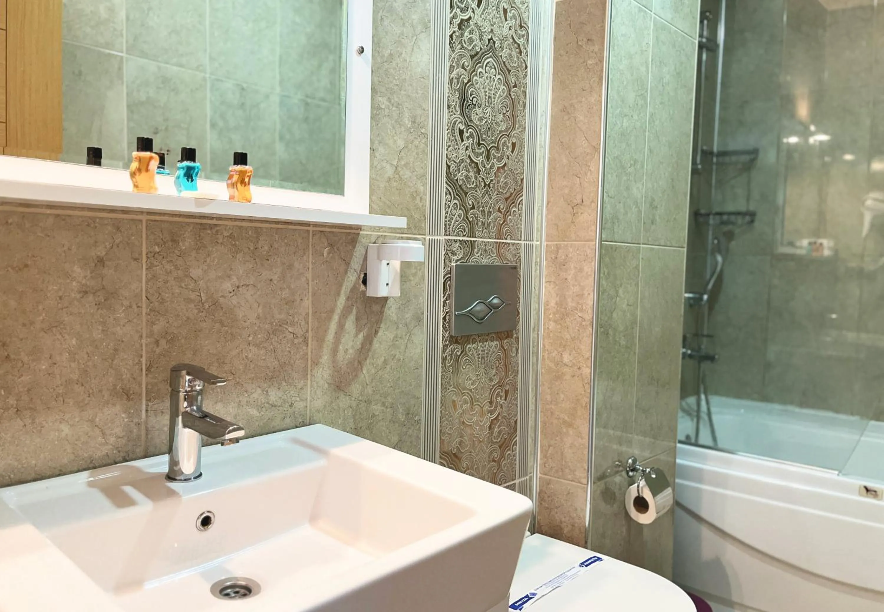 Bath in Ottoman Hotel Sakarya