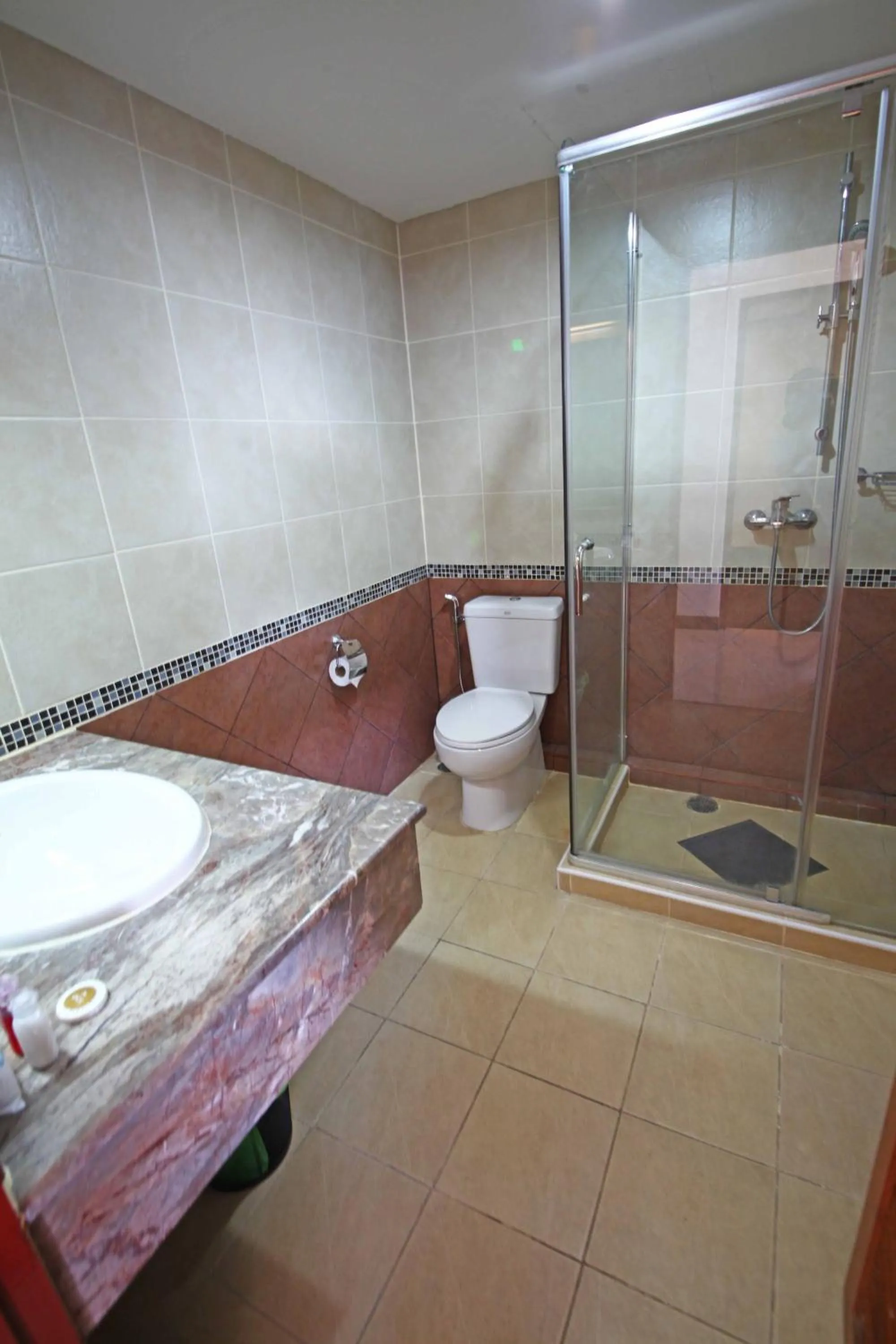 Bathroom in Jade Tower