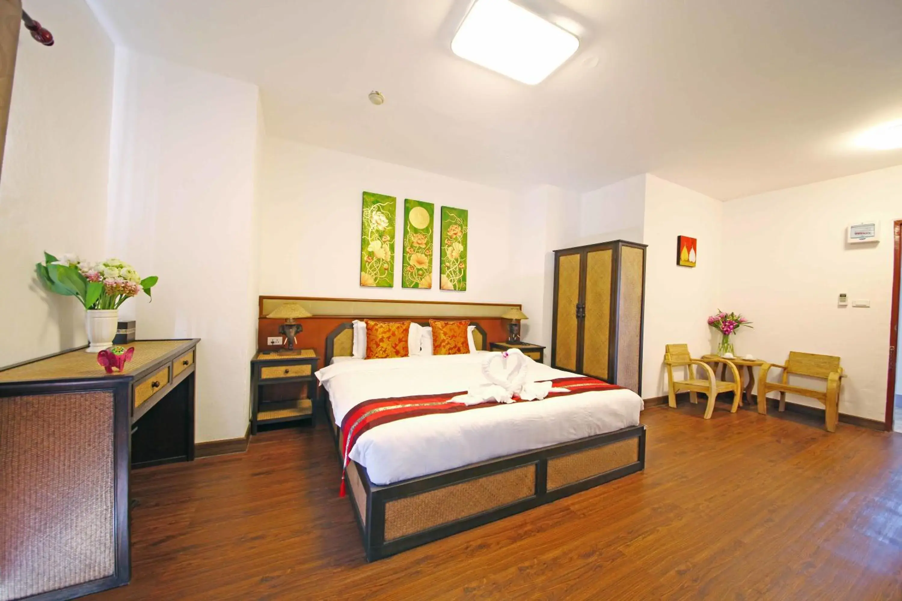 Bedroom, Bed in Jade Tower Bedroom, Bed in Jade Tower