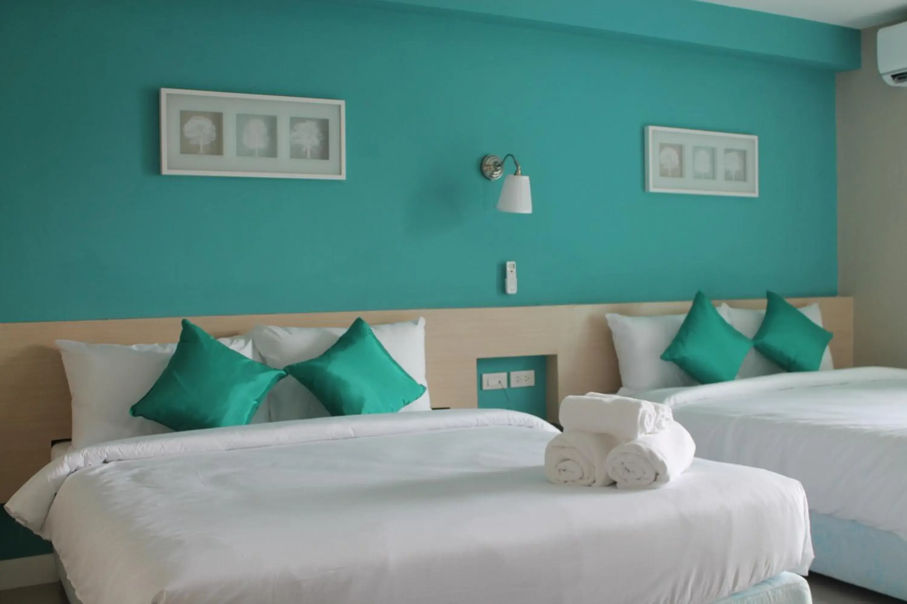 Bedroom, Bed in V-Ocean Palace Bedroom, Bed in V-Ocean Palace