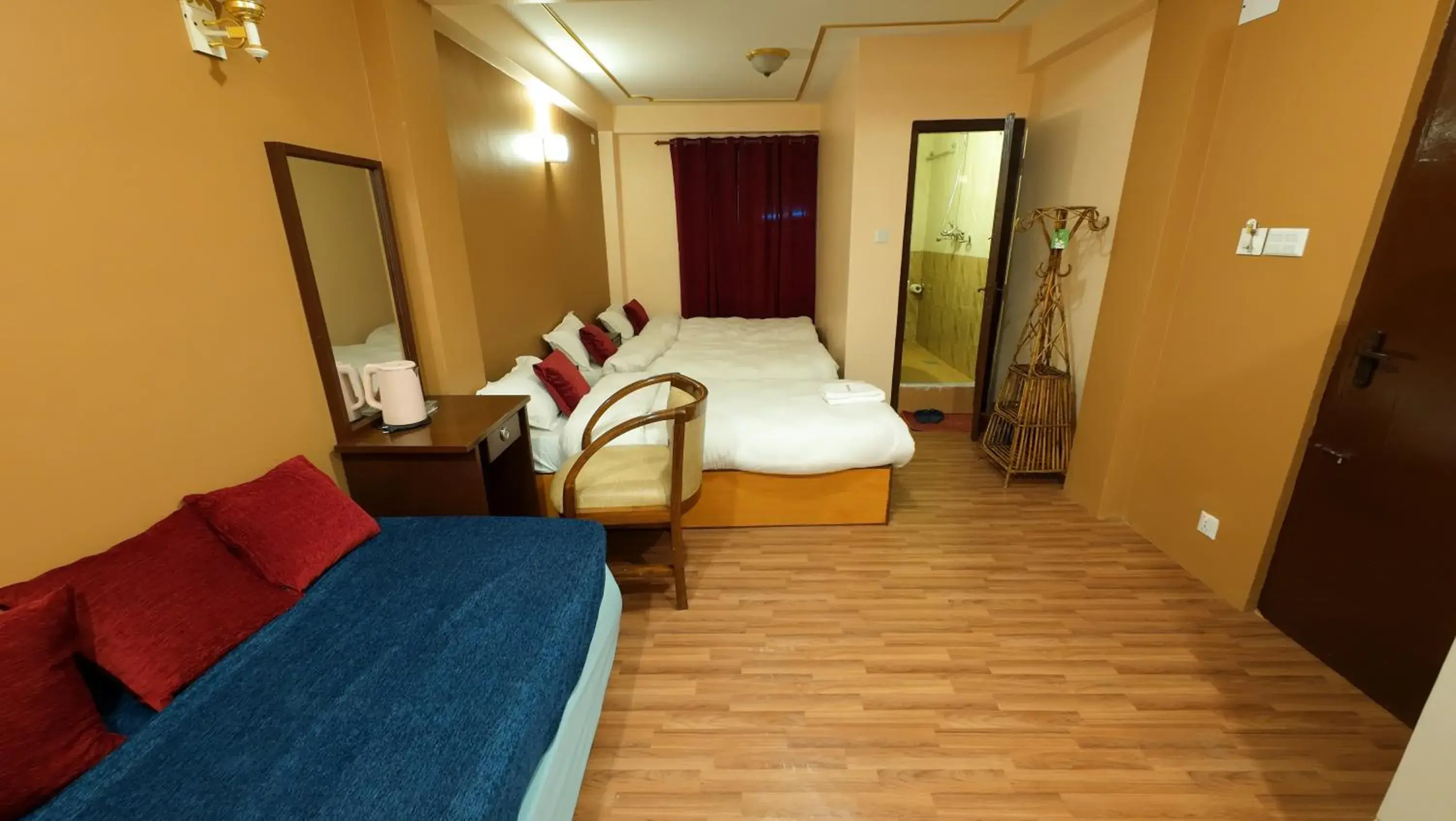 Bedroom, Bed in Hotel Triratna Bedroom, Bed in Hotel Triratna