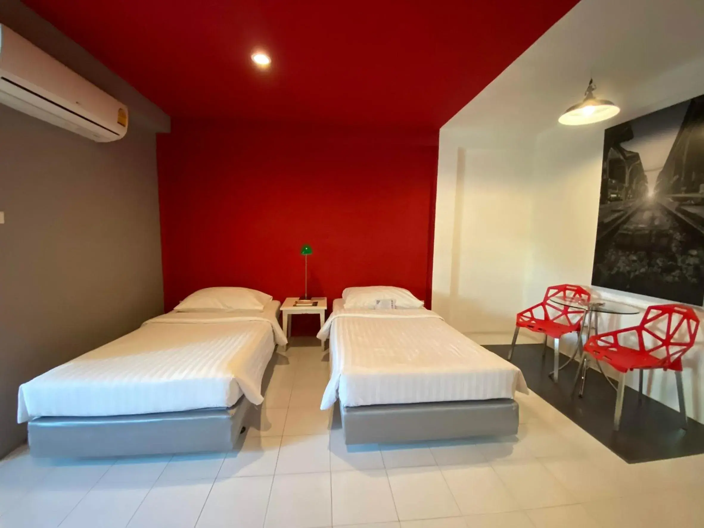 Bed in Sino @ Thungsong Bed in Sino @ Thungsong