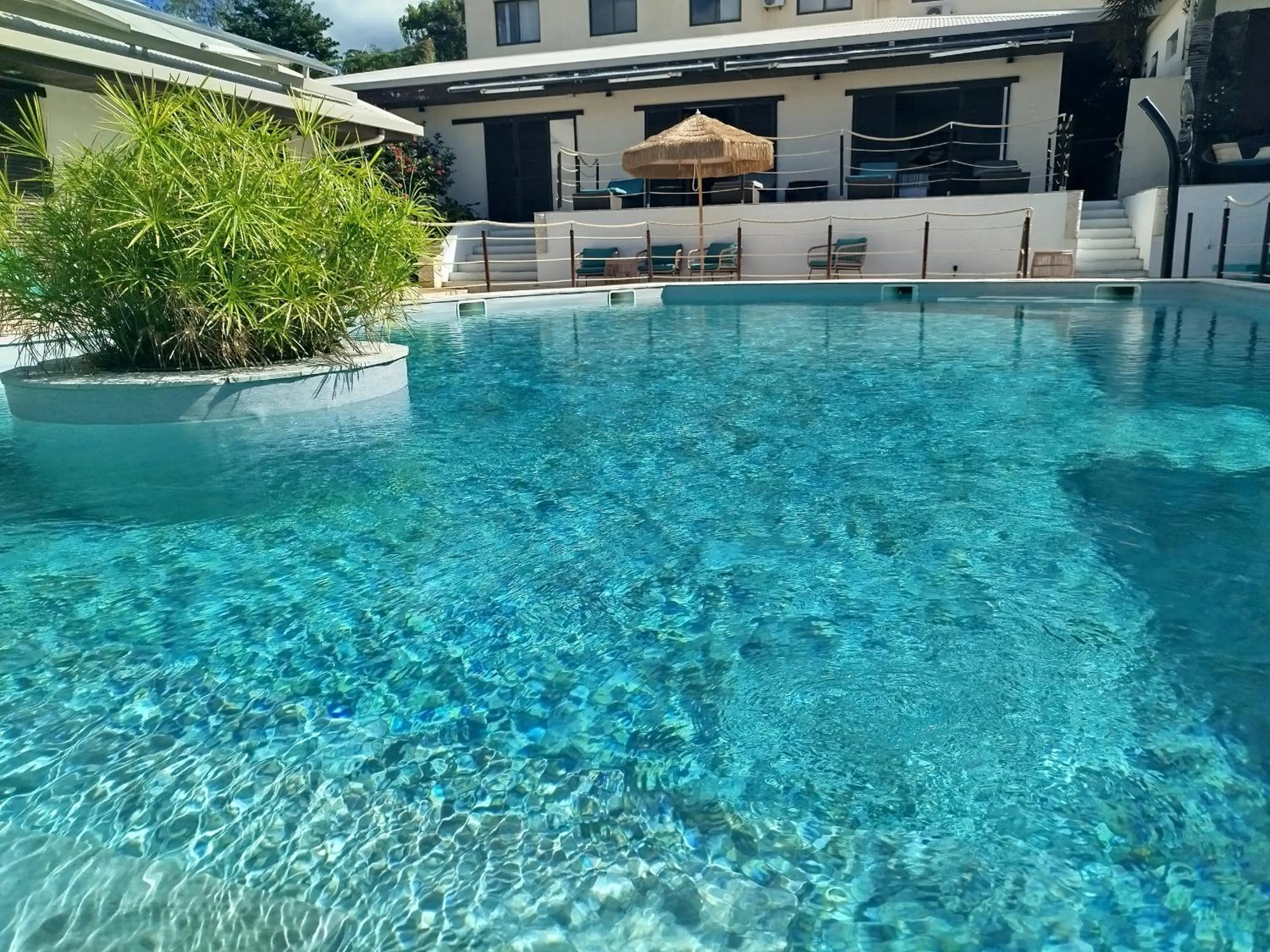 Pool view in Hotel Hibiscus