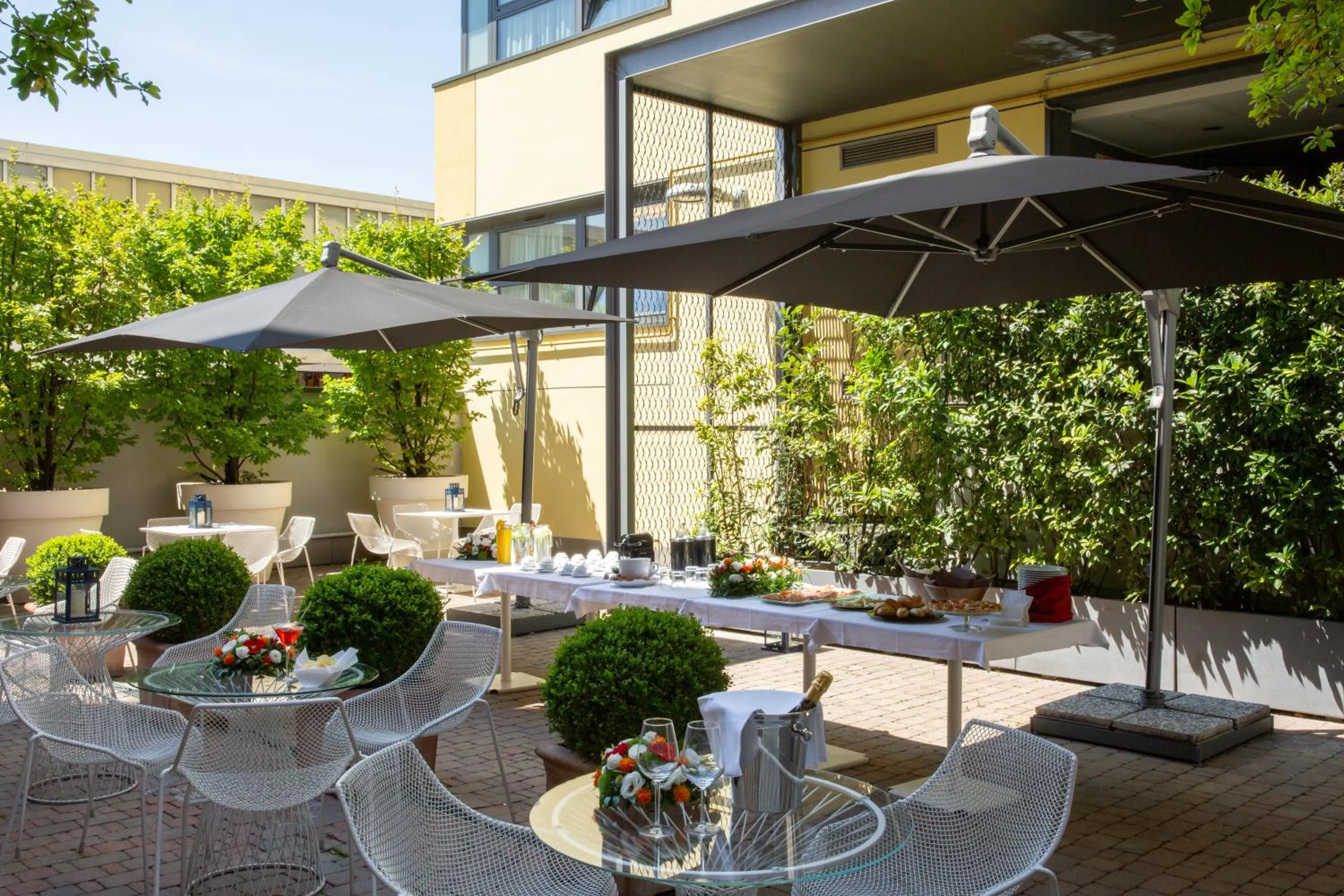 Euro Hotel Residence