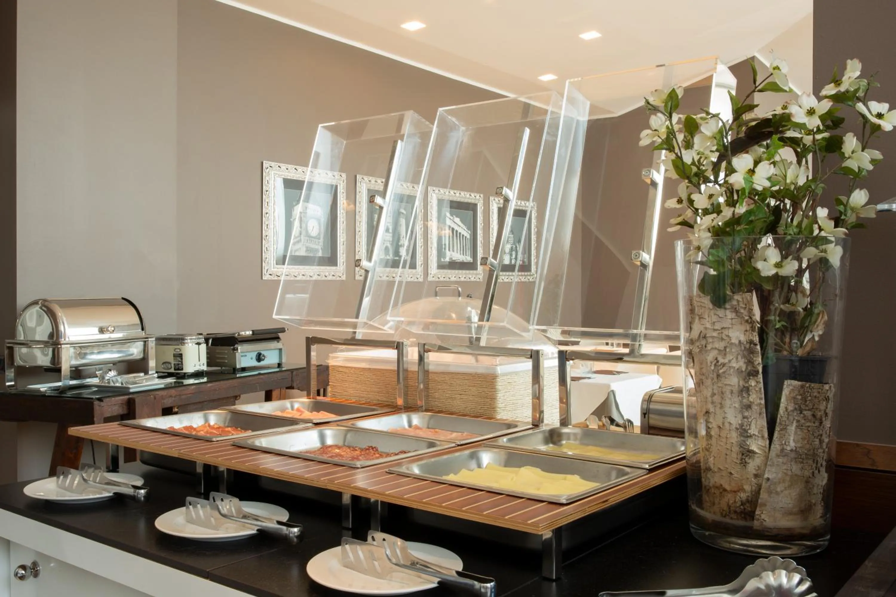 Euro Hotel Residence