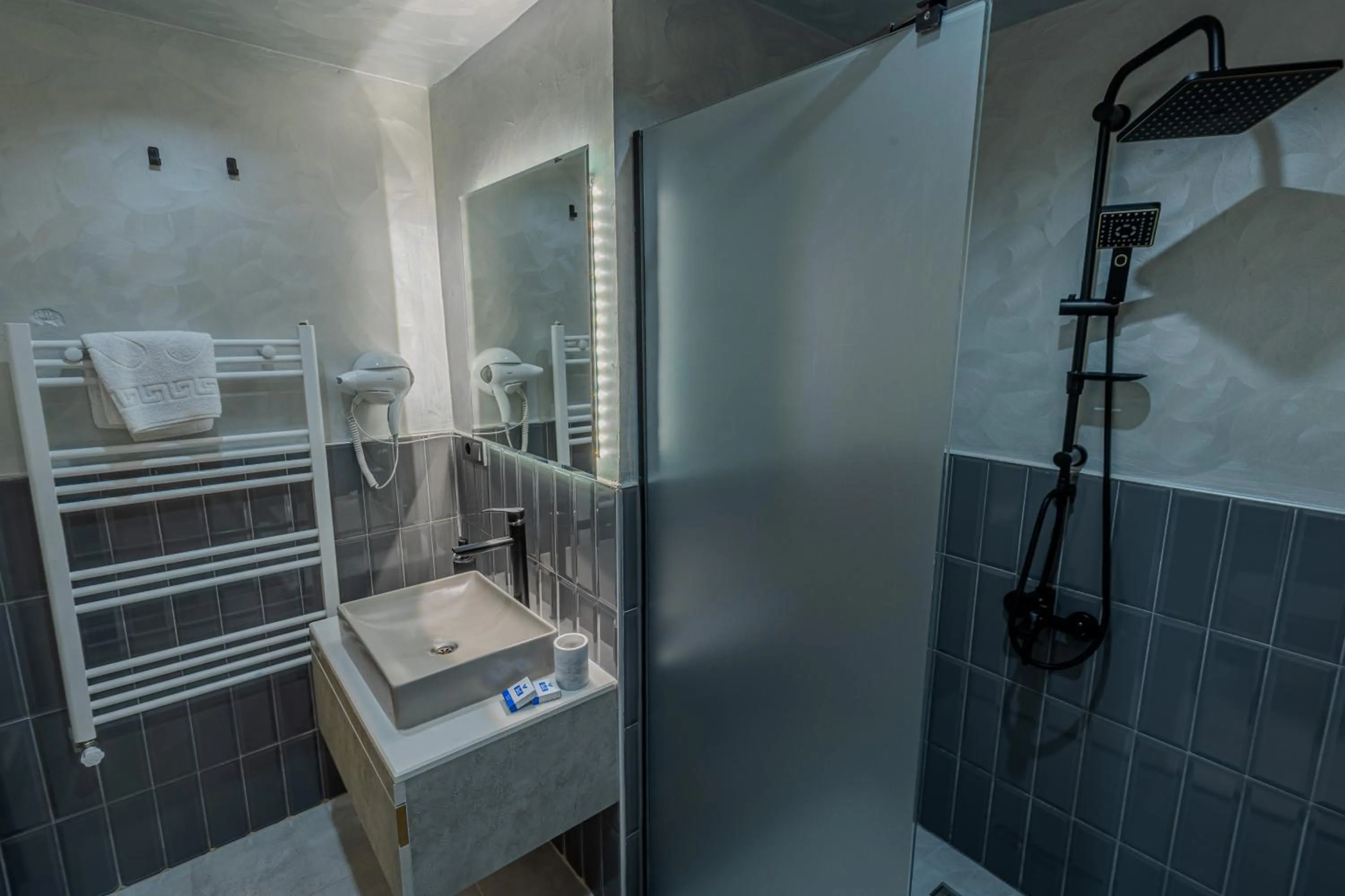 Shower in Cappadocia Divin House